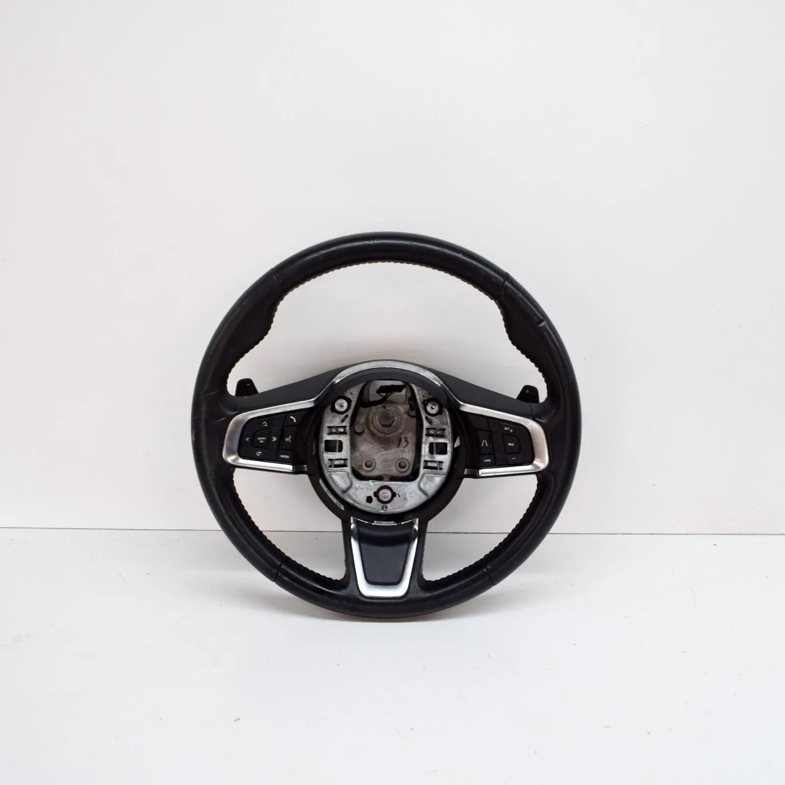 Jaguar F-Pace steering wheel
