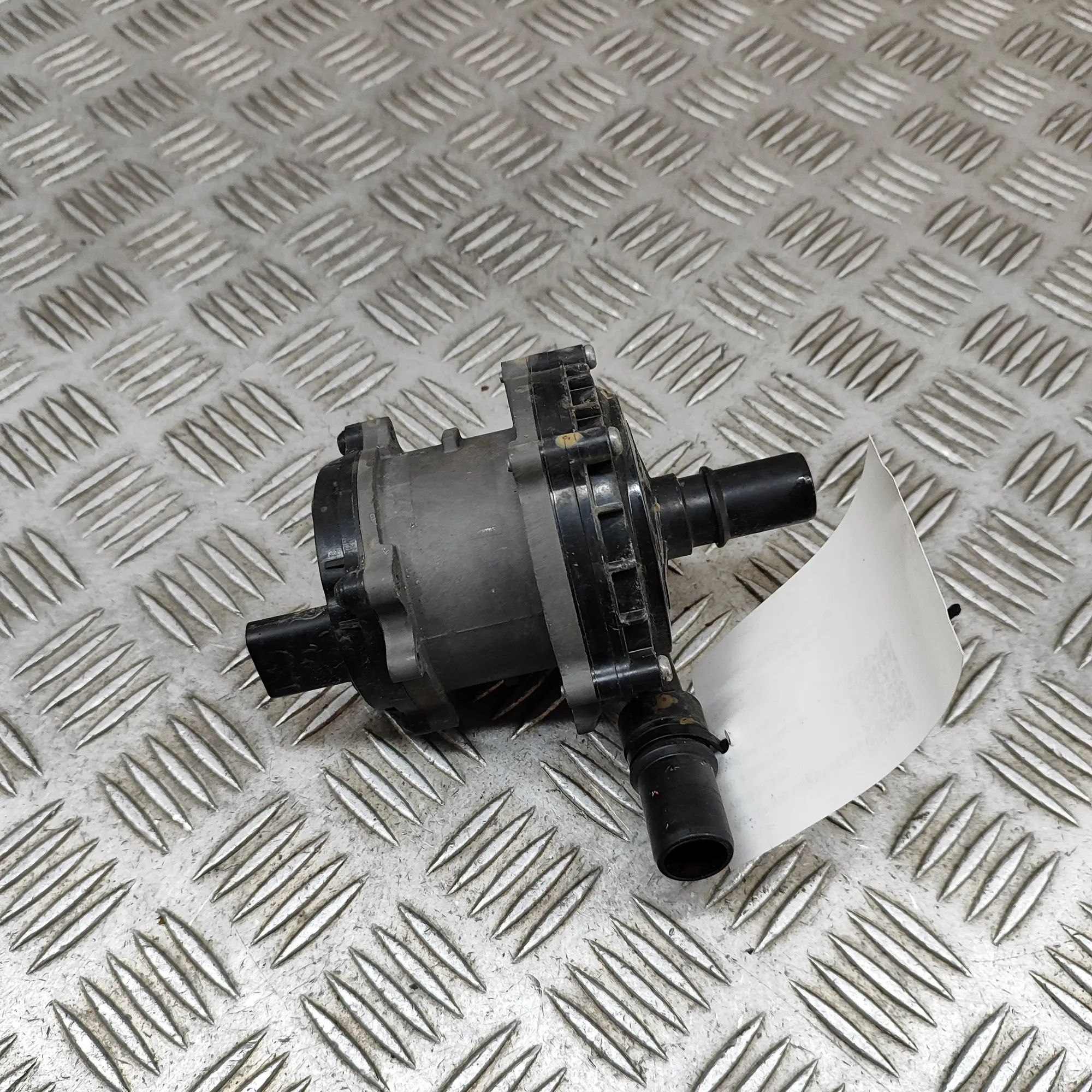 Hyundai Ioniq 5 Auxiliary Water Pump Auxiliary Water Pump — HYUNDAI IONIQ (6 CE) (20...