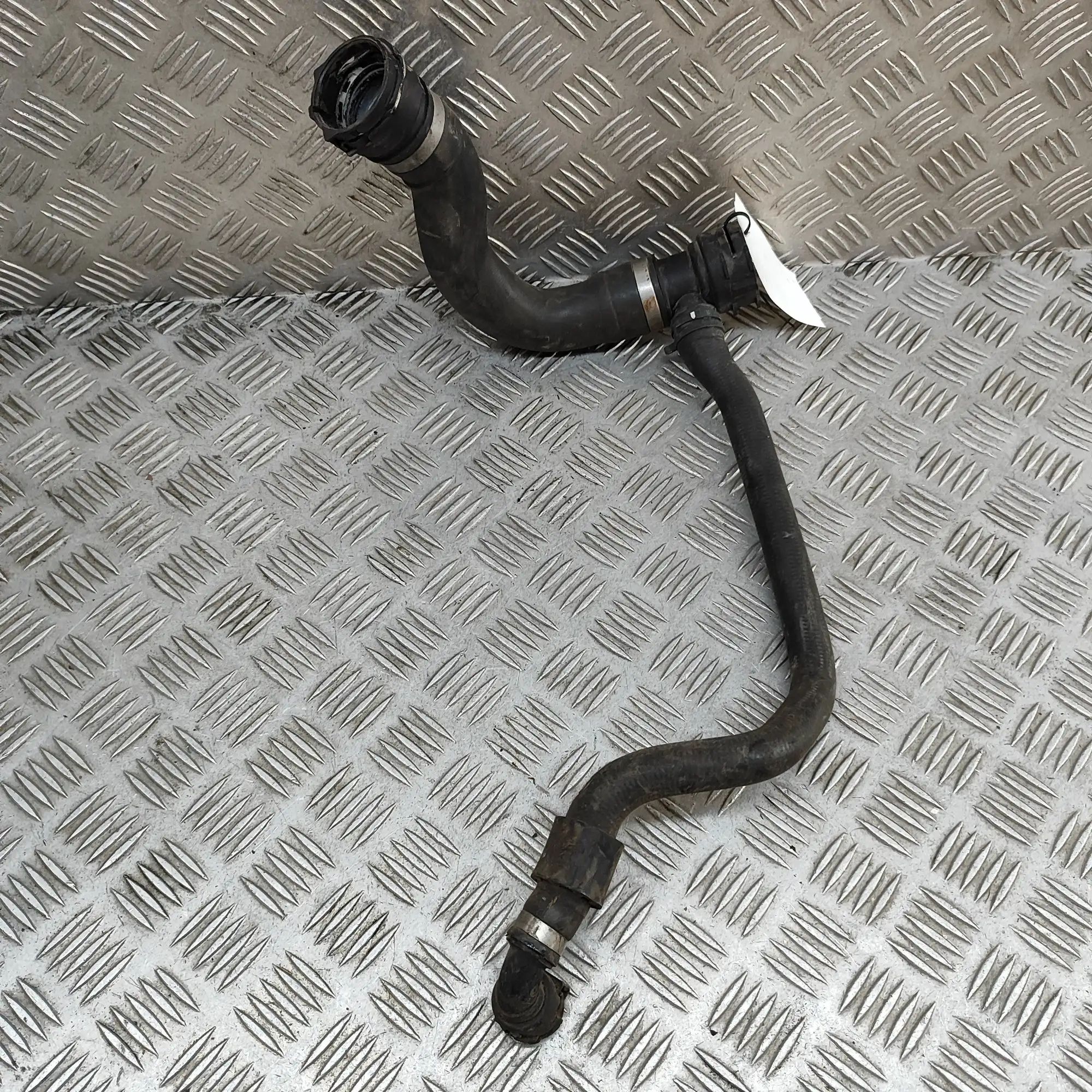 BMW 3 (F30 / F31) Coolant hose Coolant hose — BMW 3 SERIES (F30, F31, F34, F80...