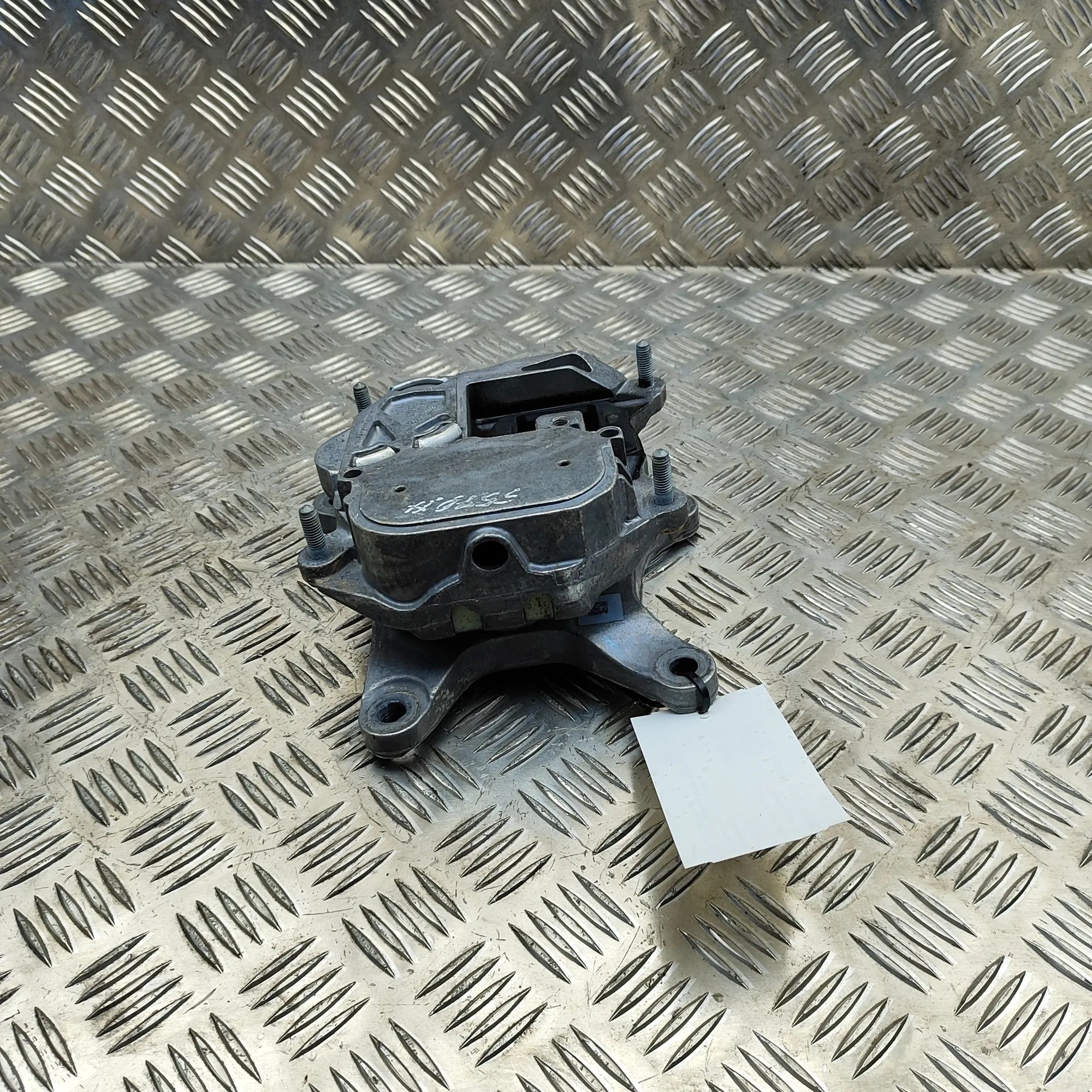 Audi Q8 Gearbox mount Gearbox mount — AUDI Q8 (4MN) (2018-...) — 4M03...