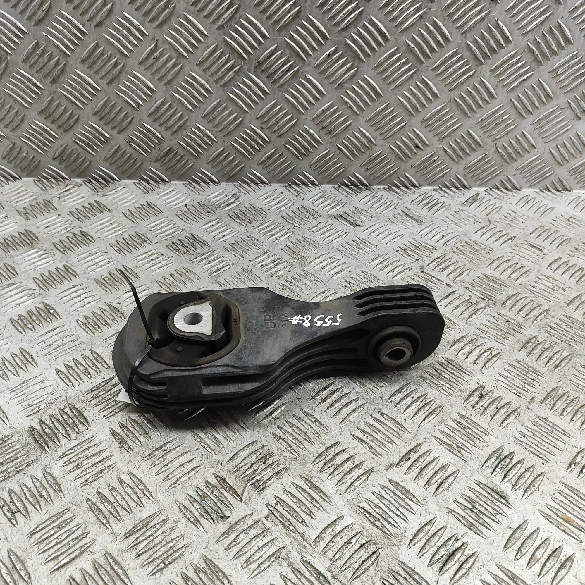 Honda HR-V / e:Ny1 Engine Mount rear