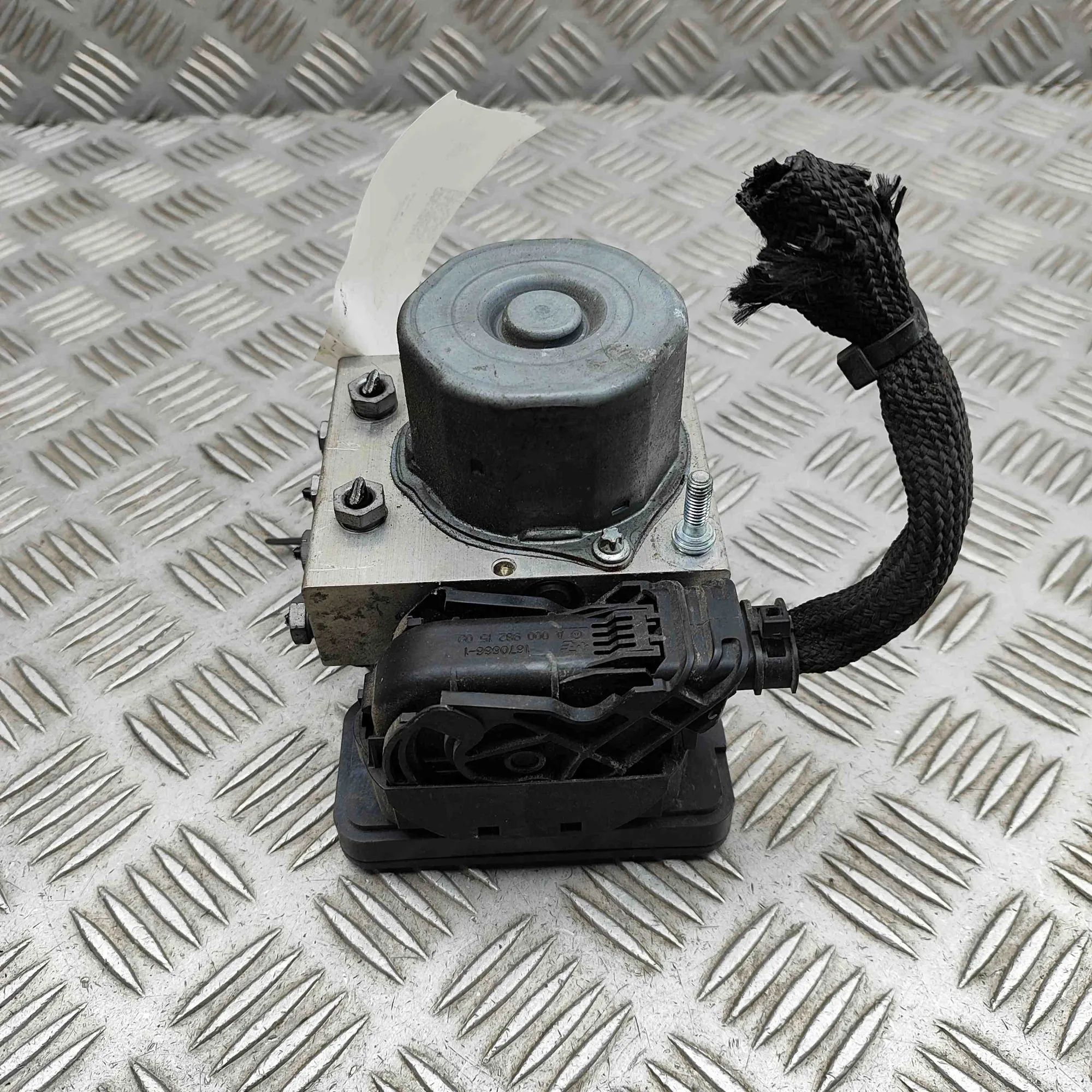 Mercedes-Benz CLA (C117) ABS hydraulic pump ABS Pump — MERCEDES BENZ CLA (Coupe C117) (2012...