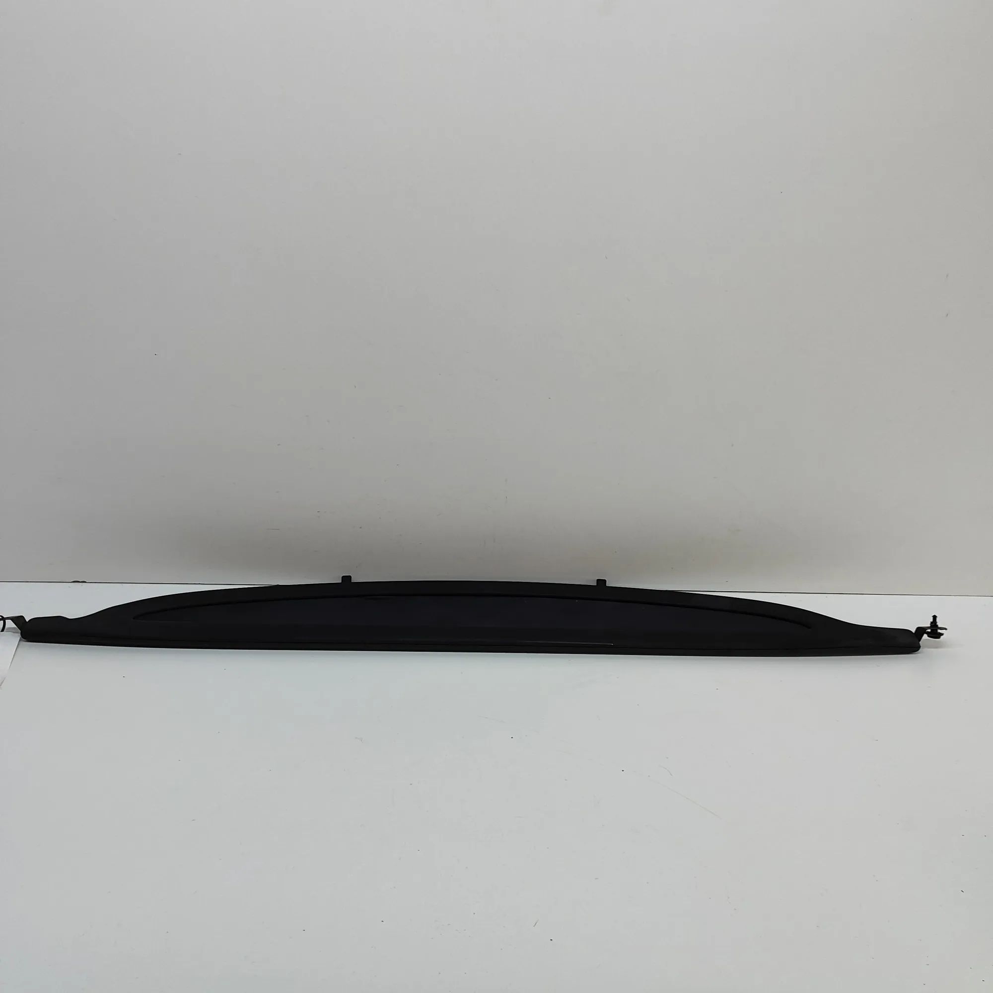 Nissan 350Z Retractable luggage cover