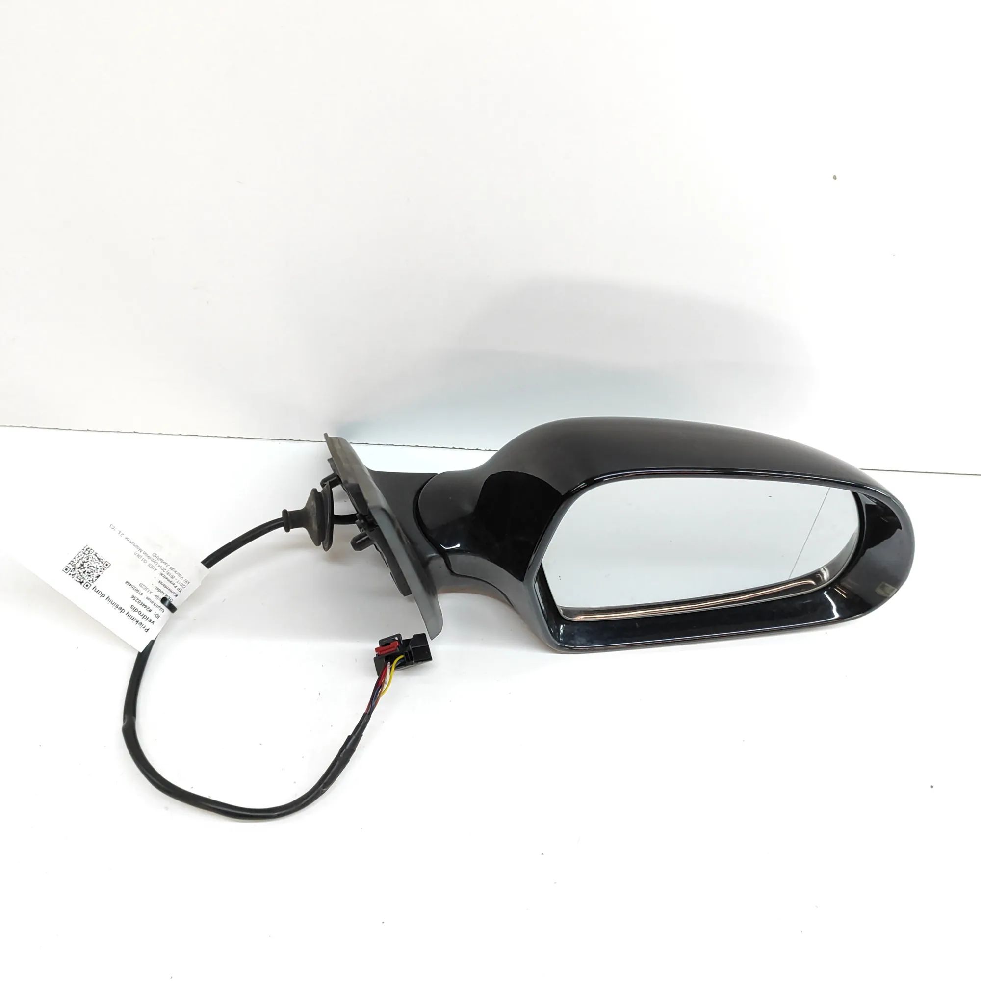 Audi Q3 (8U) Right Side Wing Mirror Right Side Wing Mirror — AUDI Q3 (8U) (2011-201...