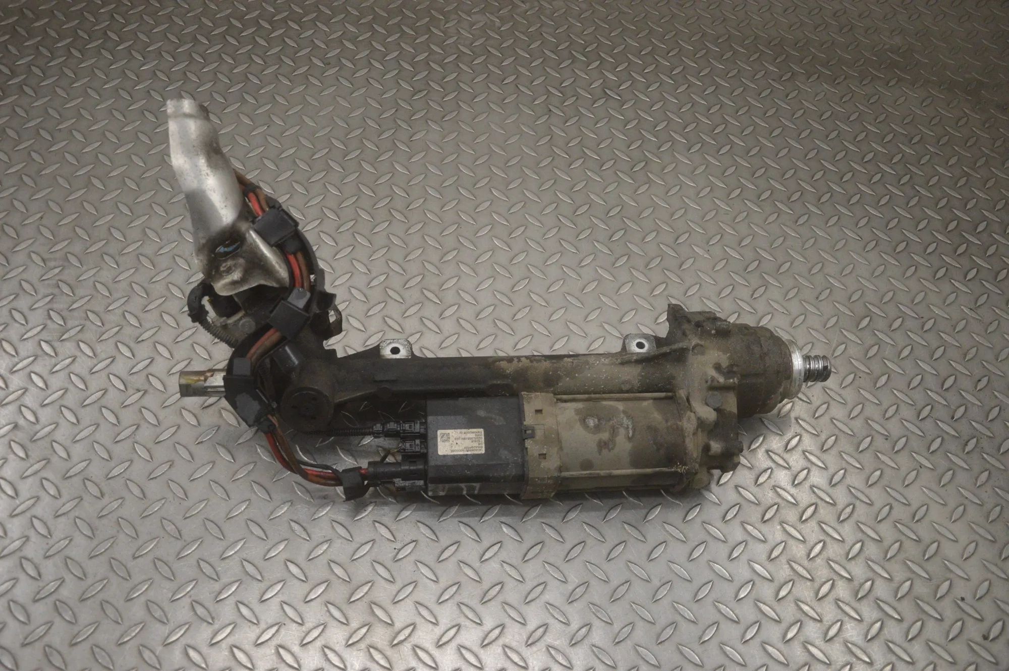 BMW 3 (F30 / F31) рулевая рейка / червяк Steering Rack — BMW 3 SERIES (F30, F31, F34, F8...
