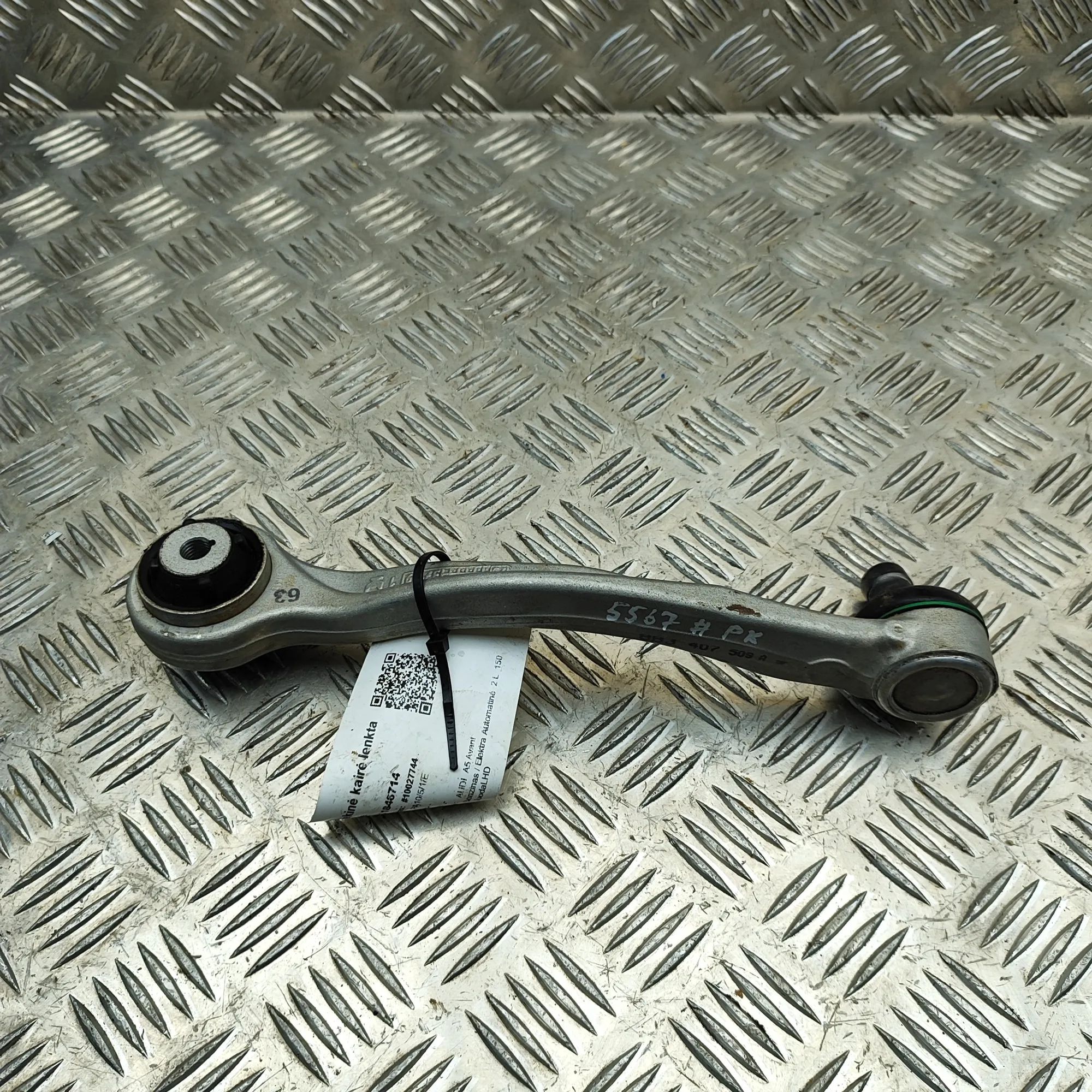 Audi A5 (B10) Front Left Curved Control Arm Front Left Curved Control Arm — AUDI A5 (Avant)...