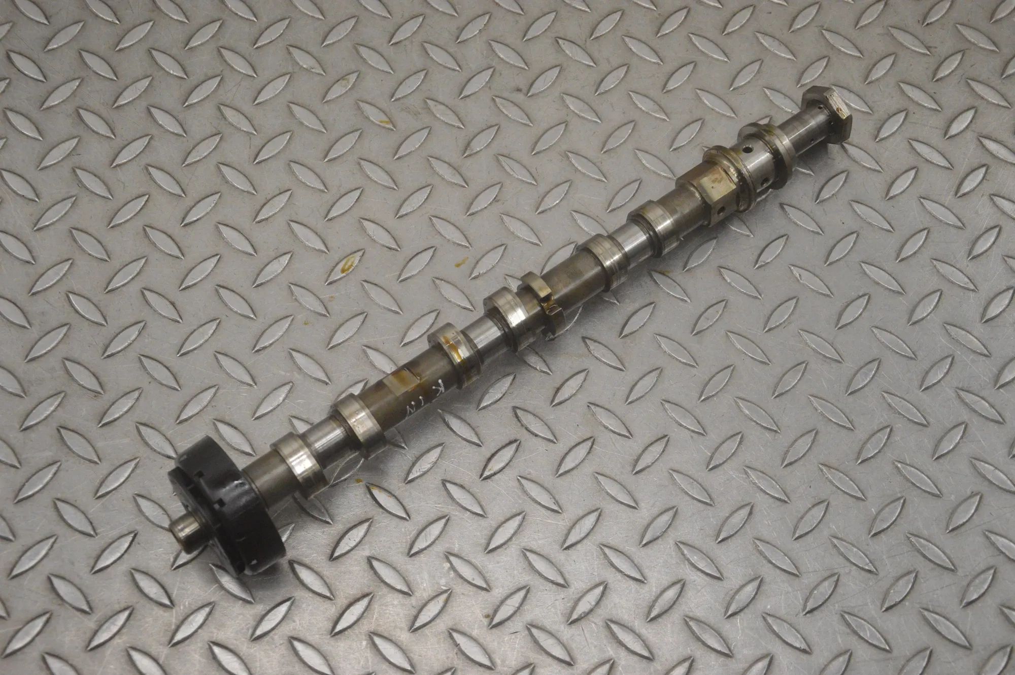 Maserati Ghibli Intake camshaft — left