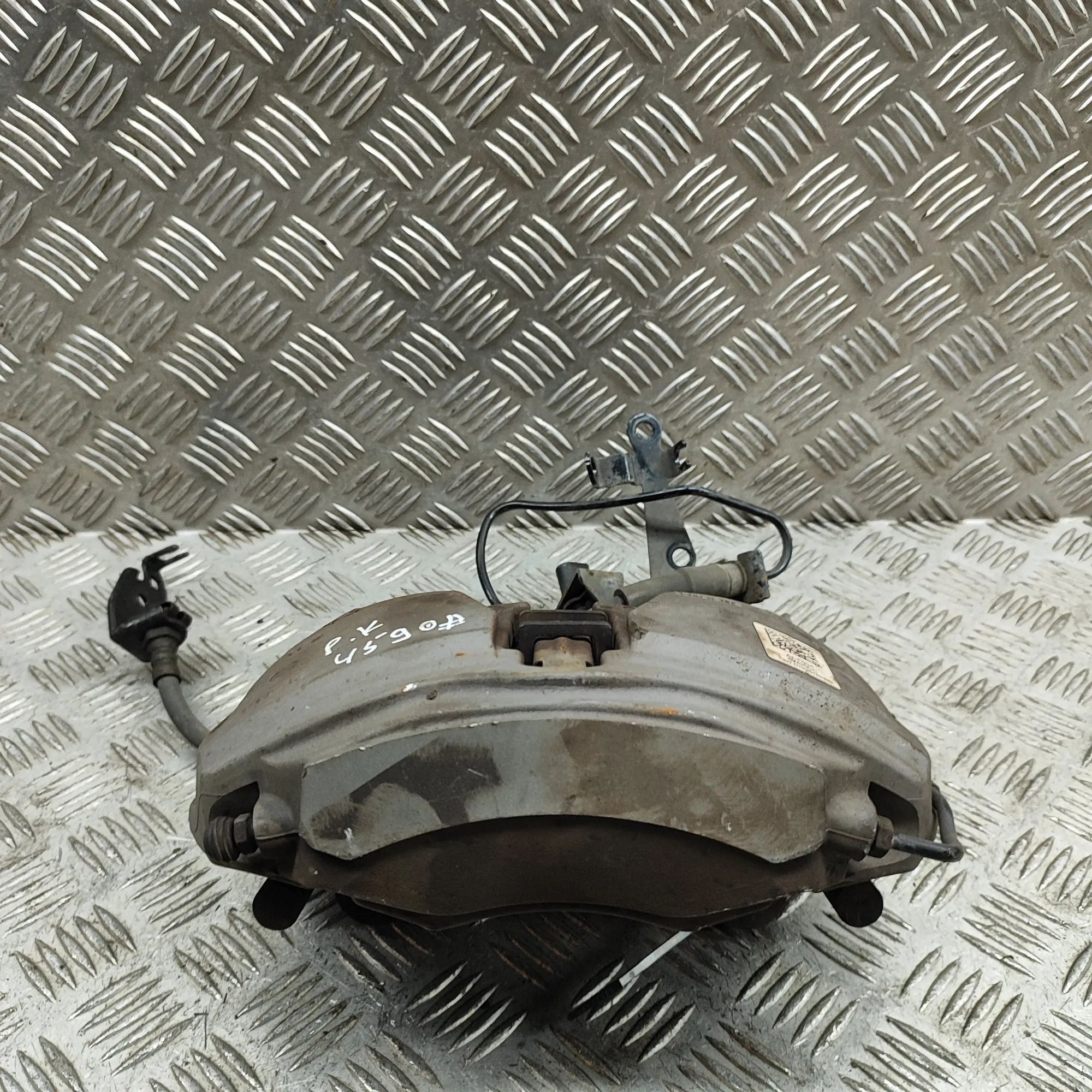 Audi Q5 (8R) Brake caliper — front left Brake caliper — front left — AUDI Q5 (FY) (2016...