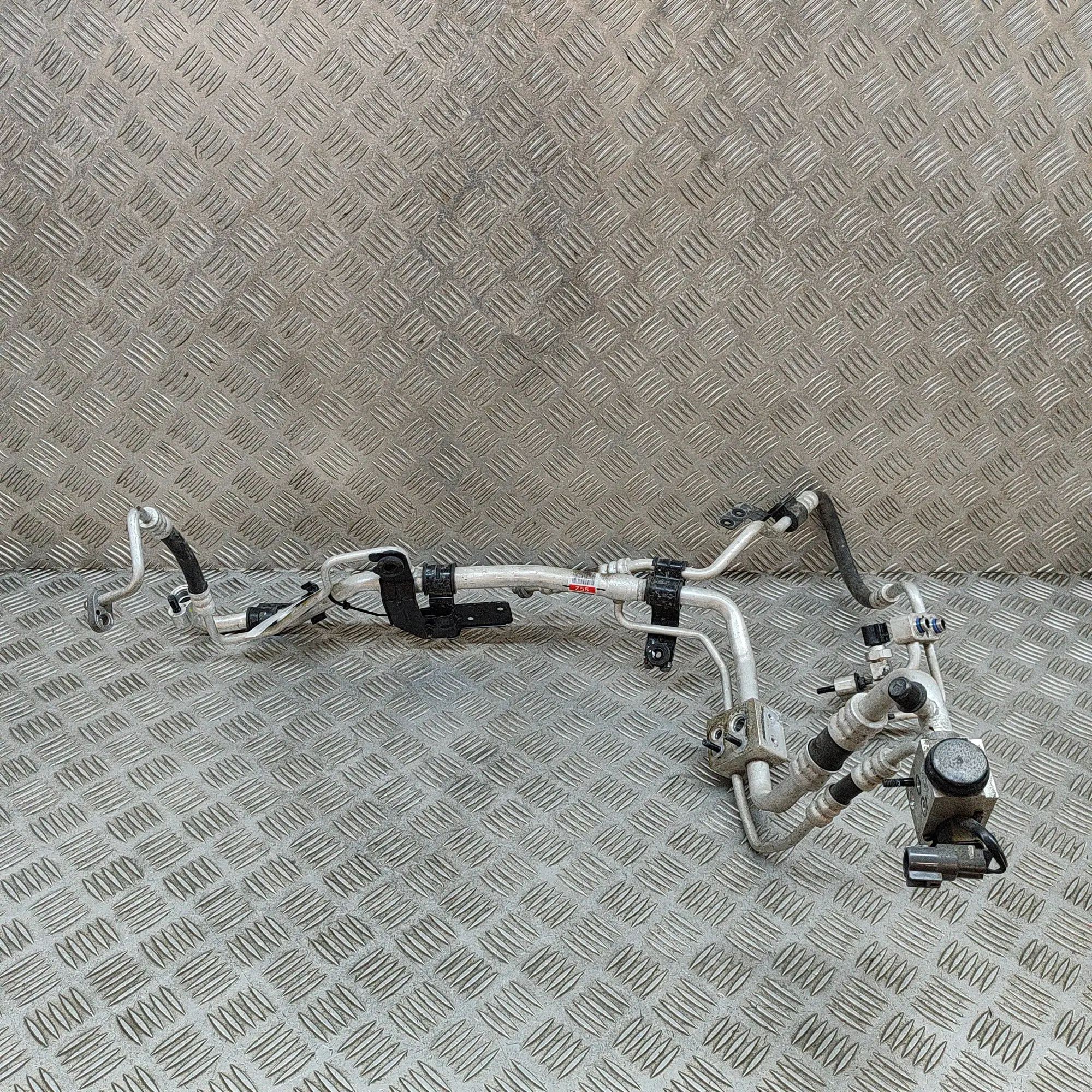 Kia Soul A/C Air Con Hose Pipe A/C Air Con Hose Pipe — KIA SOUL (III SK3) (201...