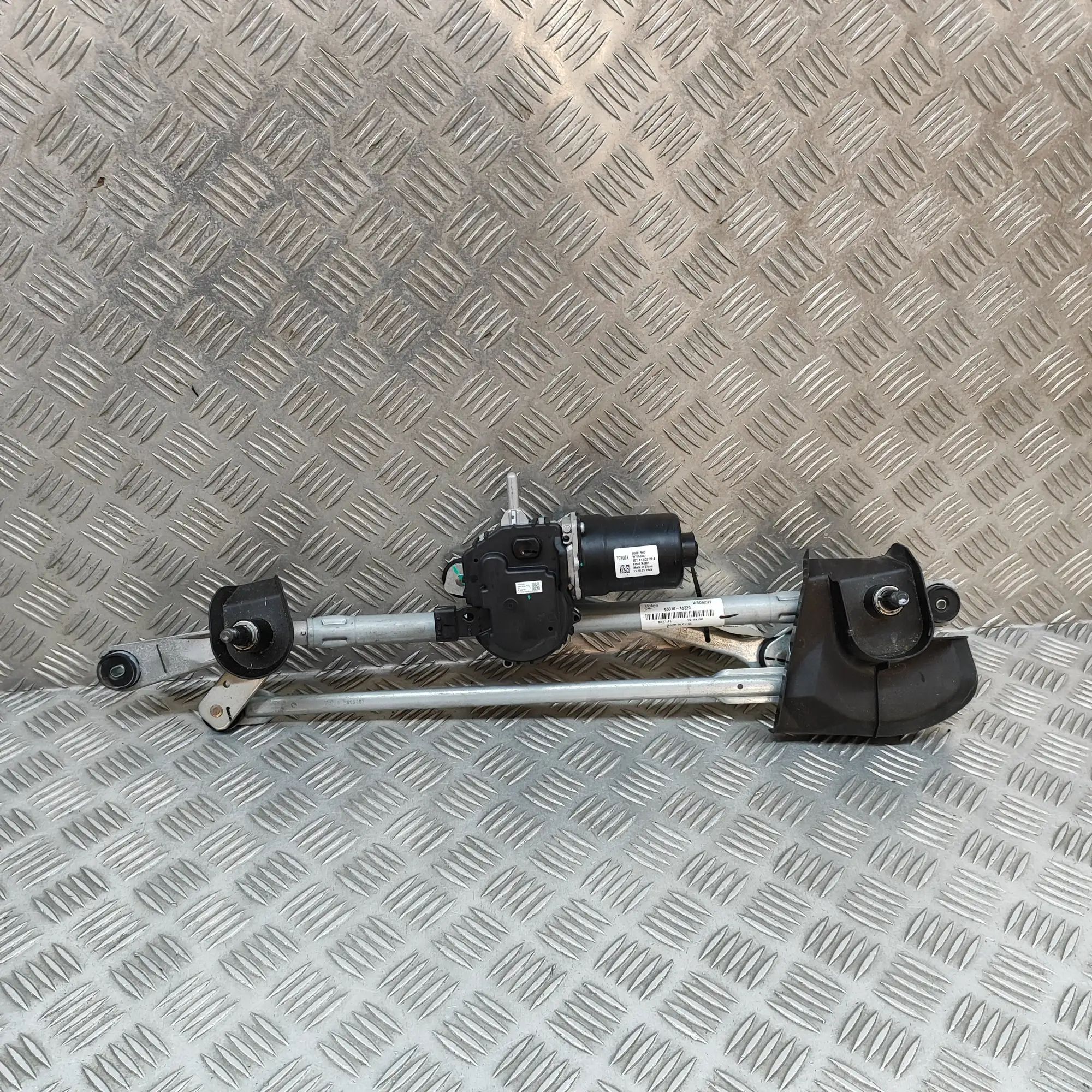 Lexus RX Front Windshield Wiper Mechanism Front Windshield Wiper Mechanism — LEXUS RX (_L...