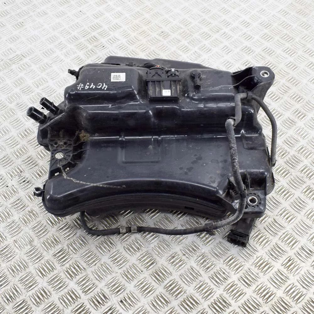 Skoda Octavia Adblue säiliö AdBlue tank — SKODA OCTAVIA (III Combi 5E5) (20...