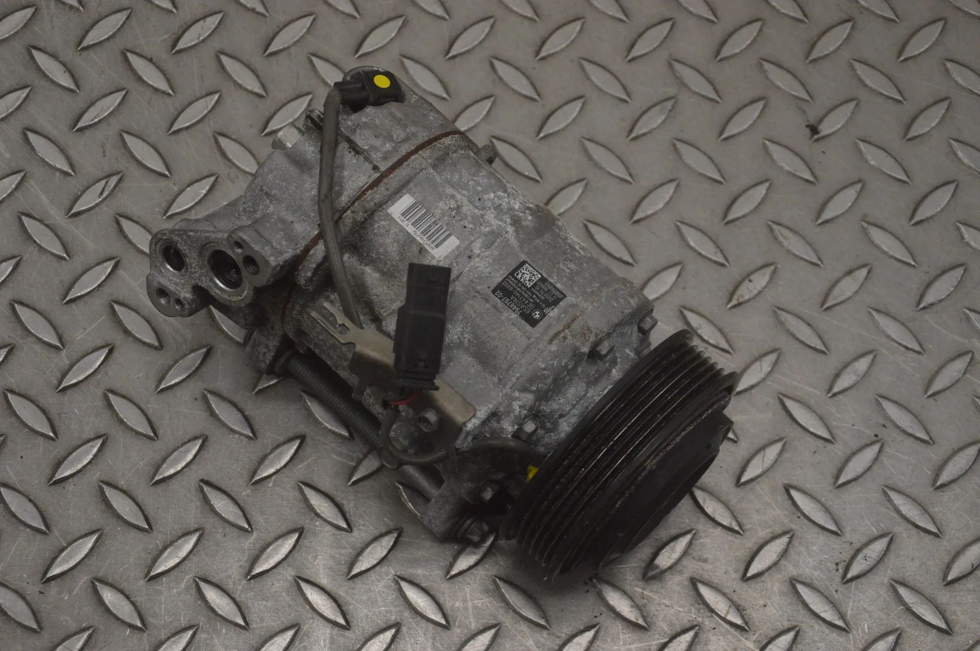 BMW 2 (F22 / F23) Air-conditioning compressor Air-conditioning compressor — BMW 2 SERIES (Gra...