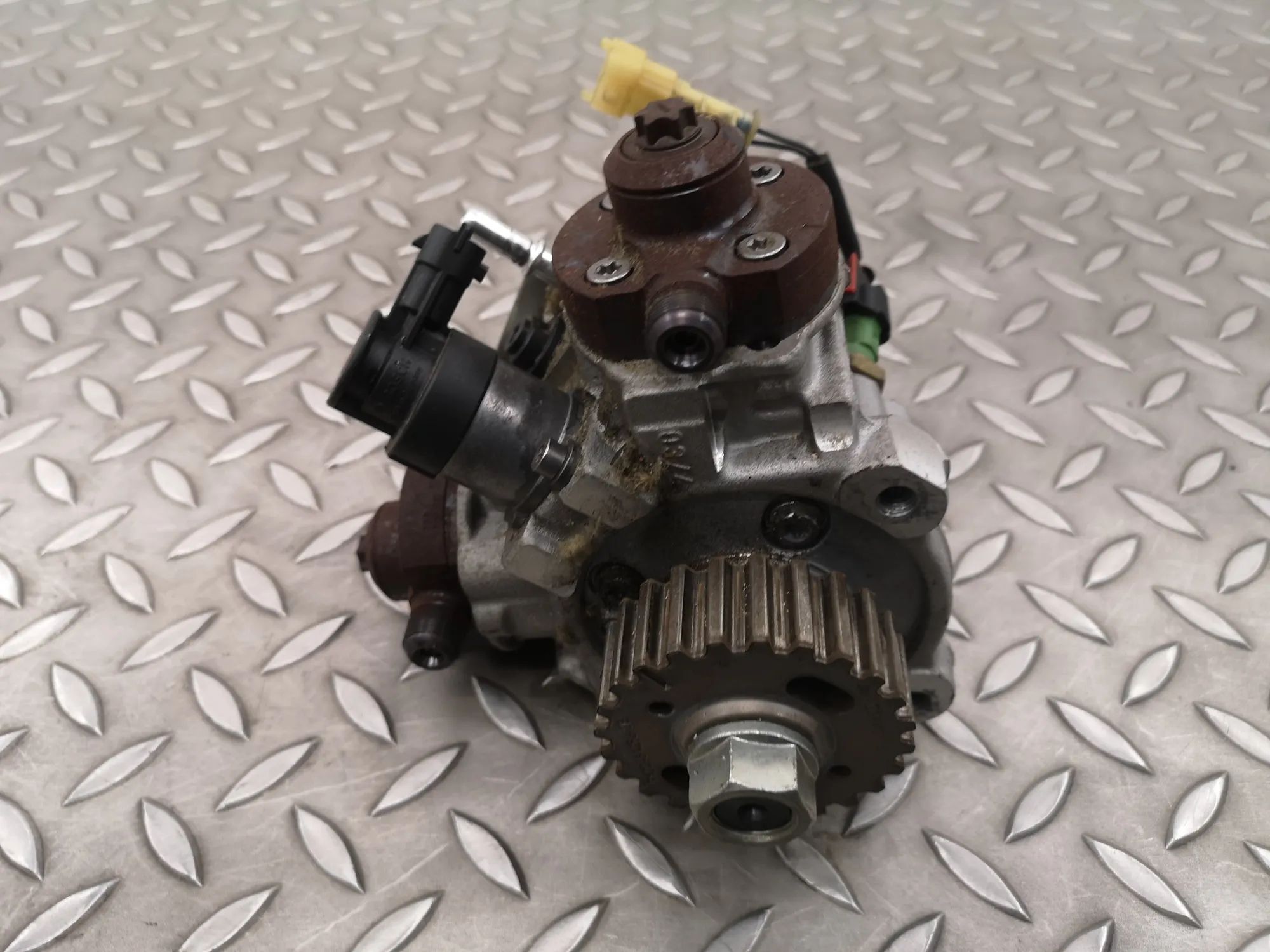 Land Rover Range Rover Sport (L494) насос топлива Fuel pump — LAND ROVER RANGE ROVER SPORT (II L4...