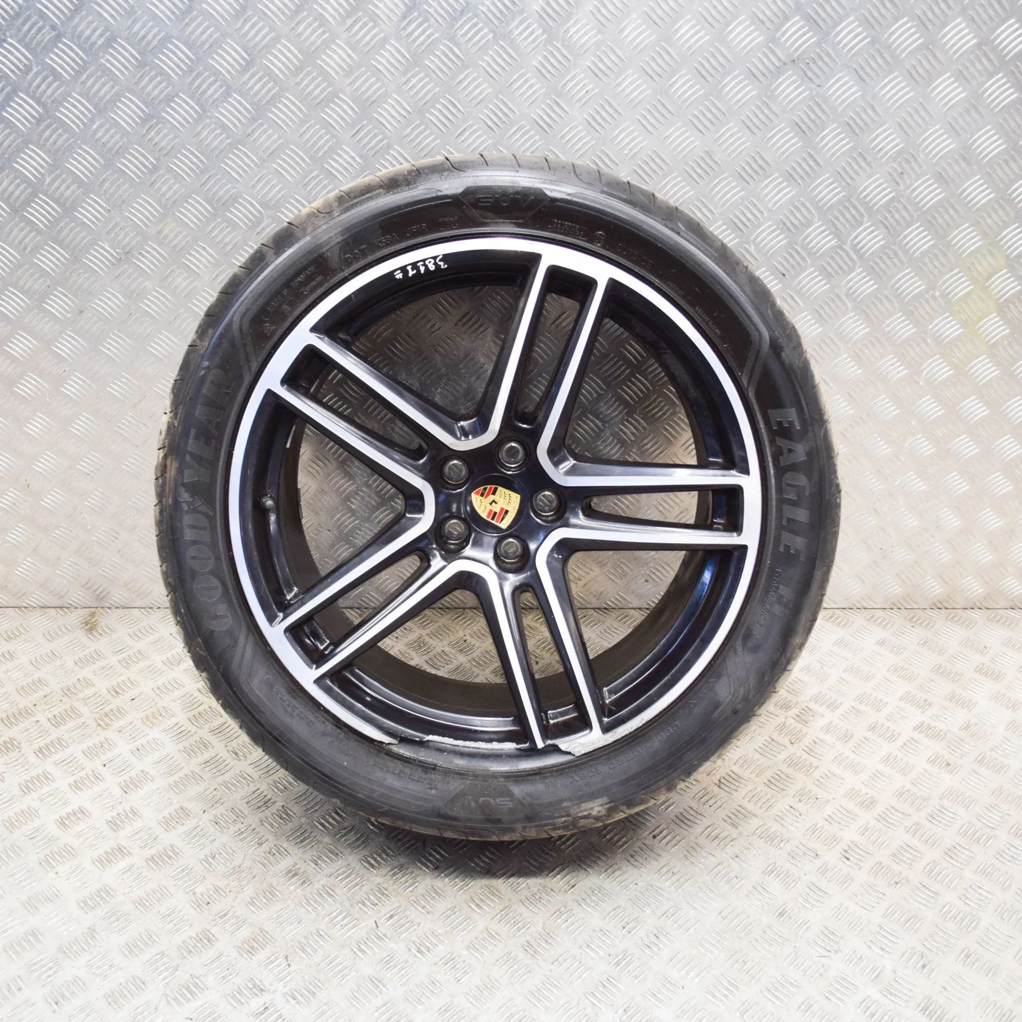 Porsche Macan Alloy Wheel Alloy wheel — PORSCHE MACAN (DKN) (2019-...) — ...