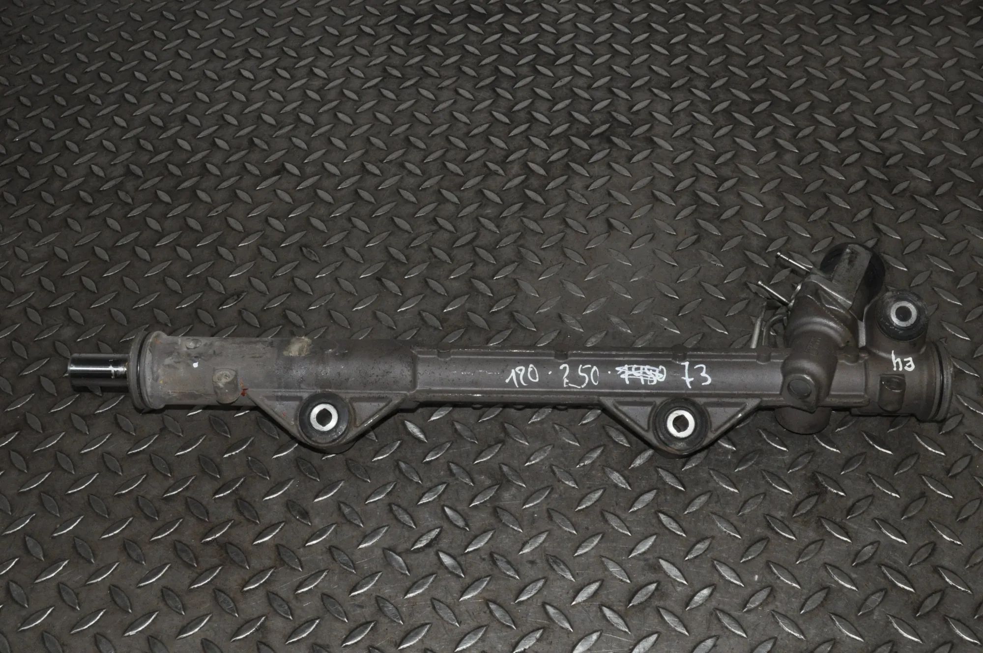Jaguar XF рулевая рейка / червяк Steering Rack — JAGUAR XF (X250) (2008-2015) — ...
