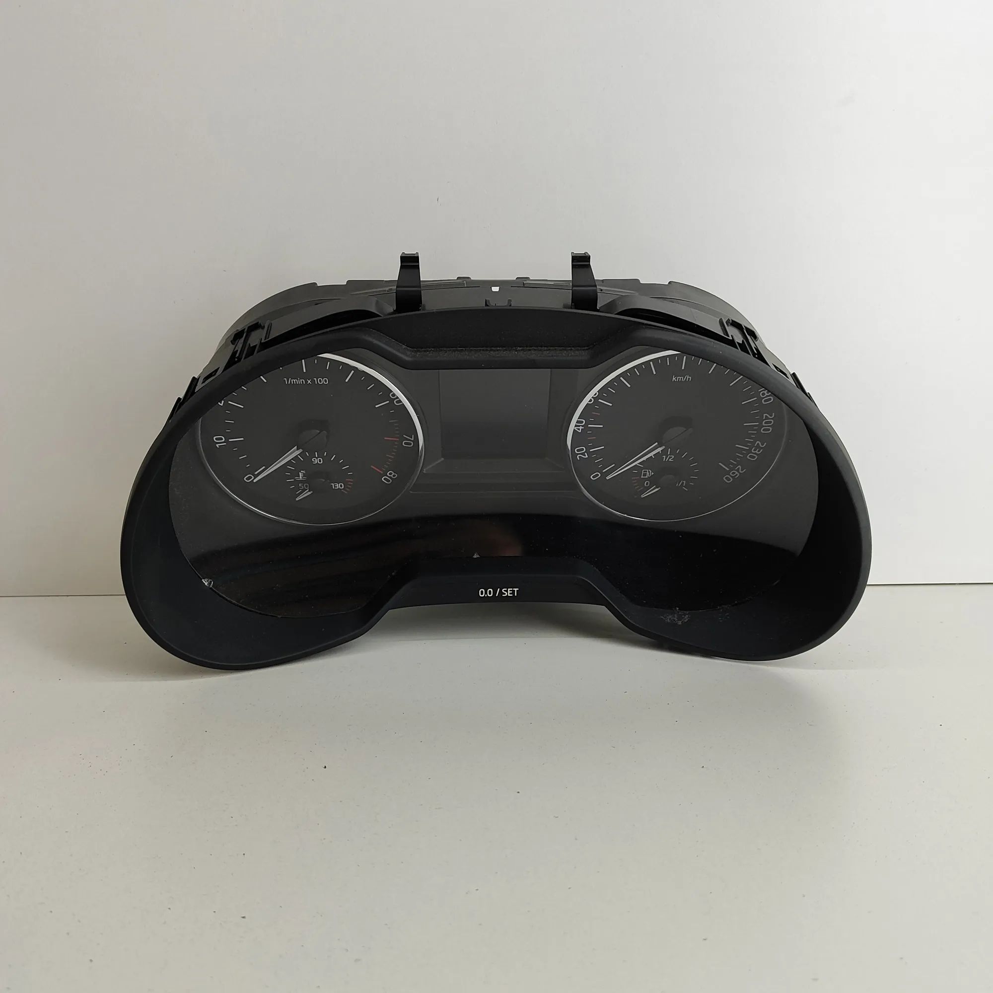 Skoda Octavia Instrument Cluster Speedometer Instrument Cluster Speedometer — SKODA OCTAVIA ...