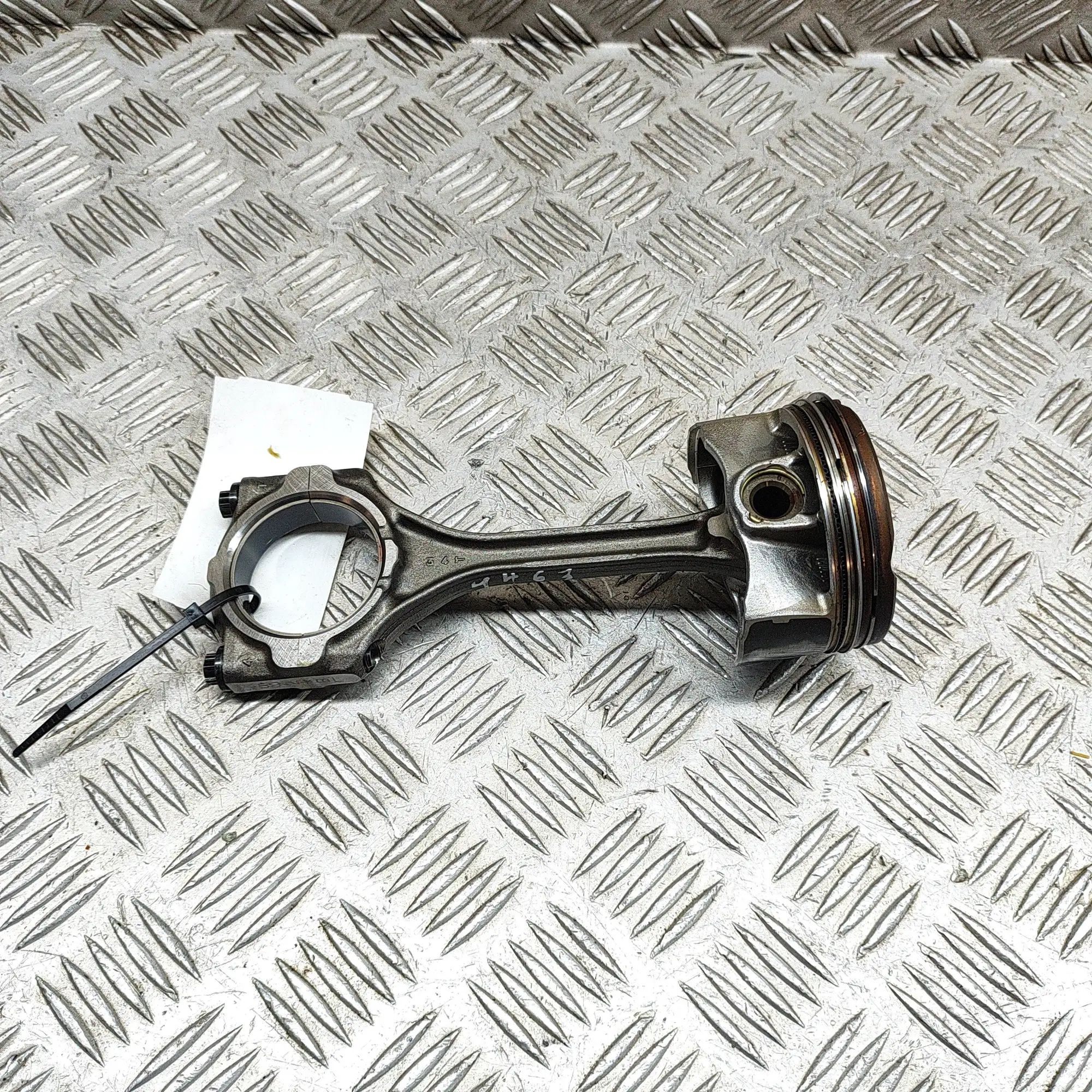 Toyota Corolla Piston Piston — TOYOTA COROLLA (Estate _E21_) (2019-.....