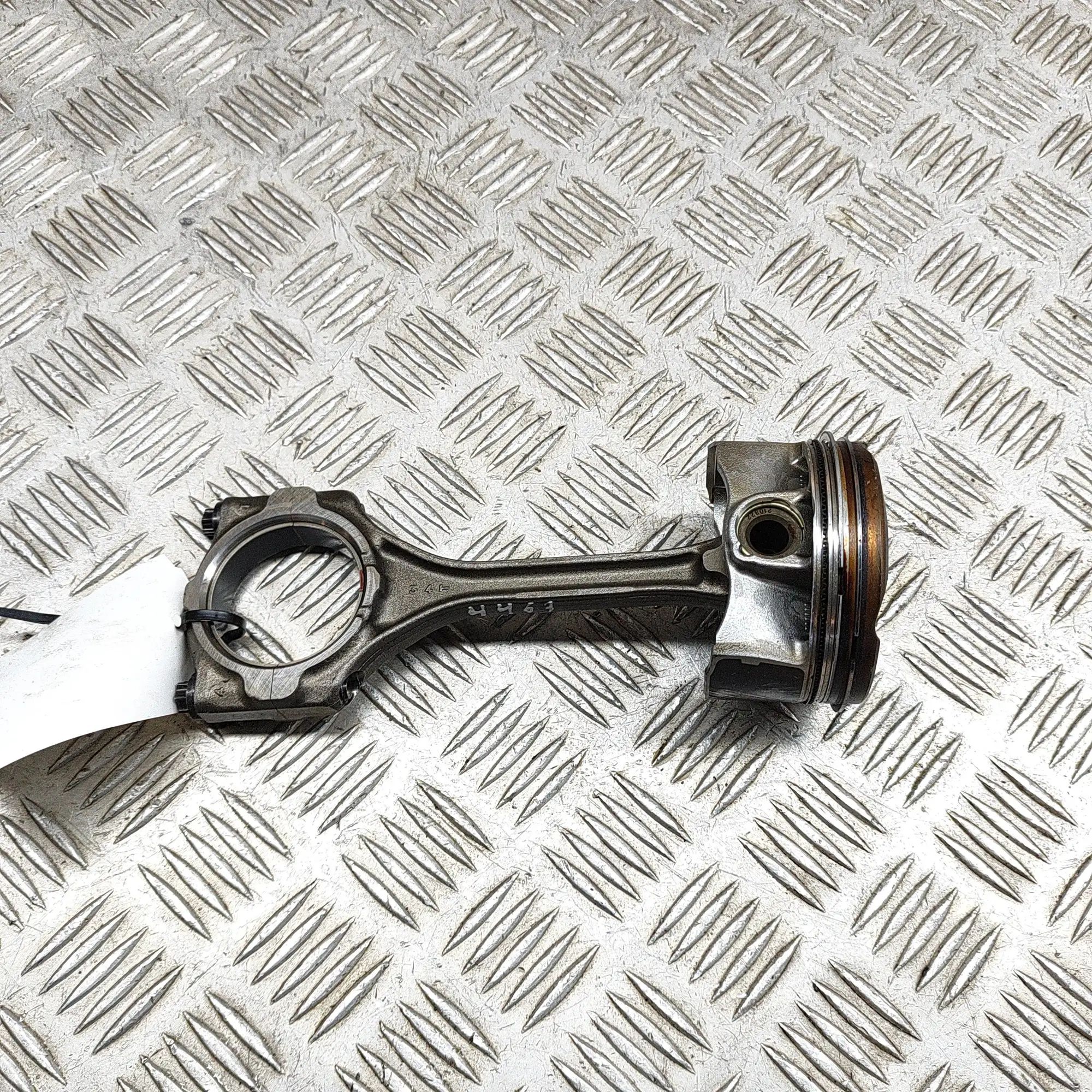 Toyota Corolla Piston Piston — TOYOTA COROLLA (Estate _E21_) (2019-.....