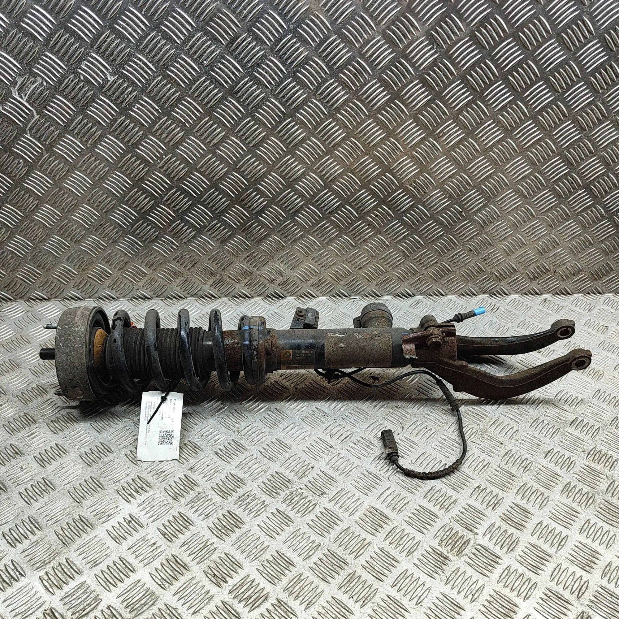 BMW X5 (F15) Shock absorber — front right Shock absorber — front right — BMW X5 (F15, F85...