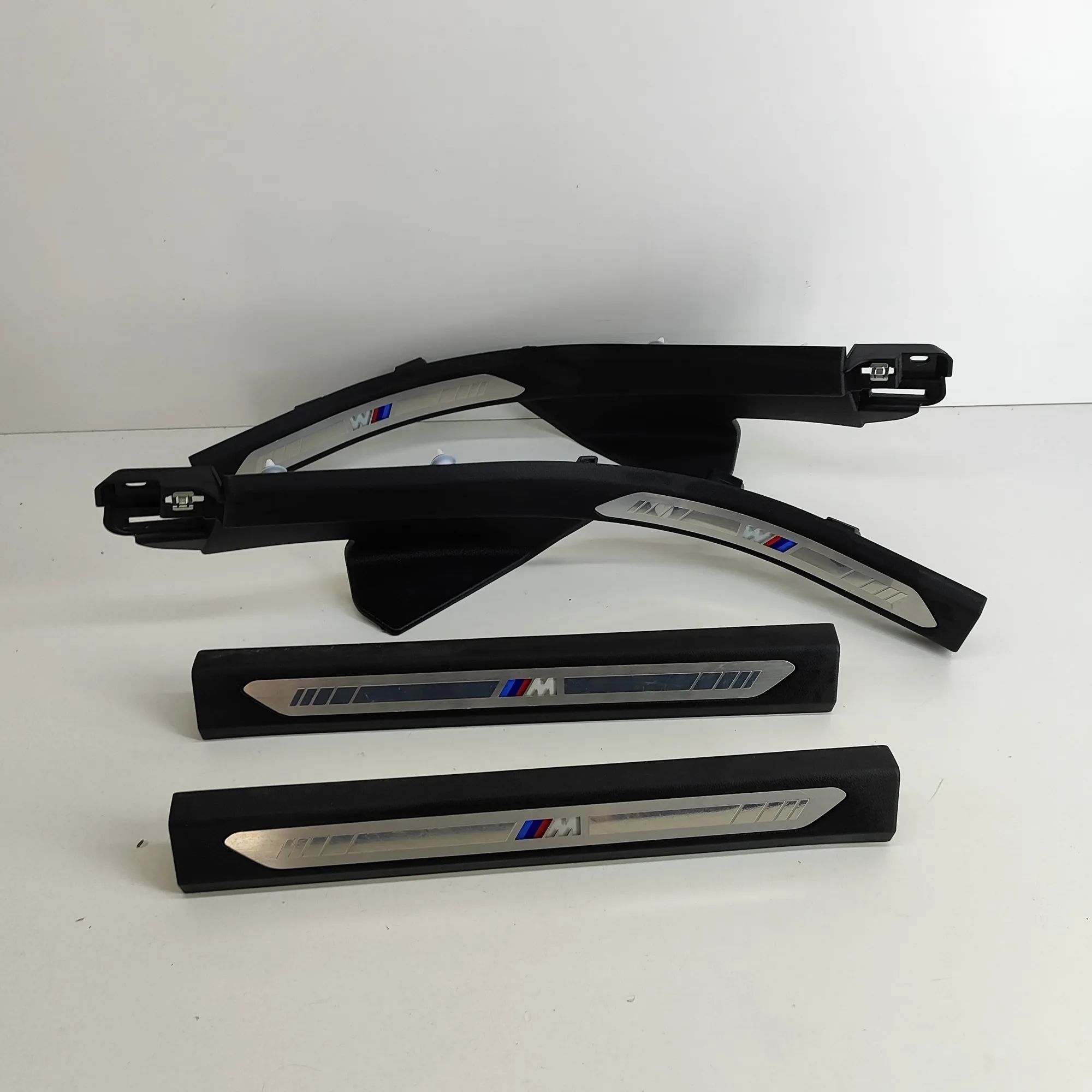 BMW X5 (G05) Door Sill Trim Kit Door Sill Trim Kit — BMW X5 (G05) (2018-...) — ...