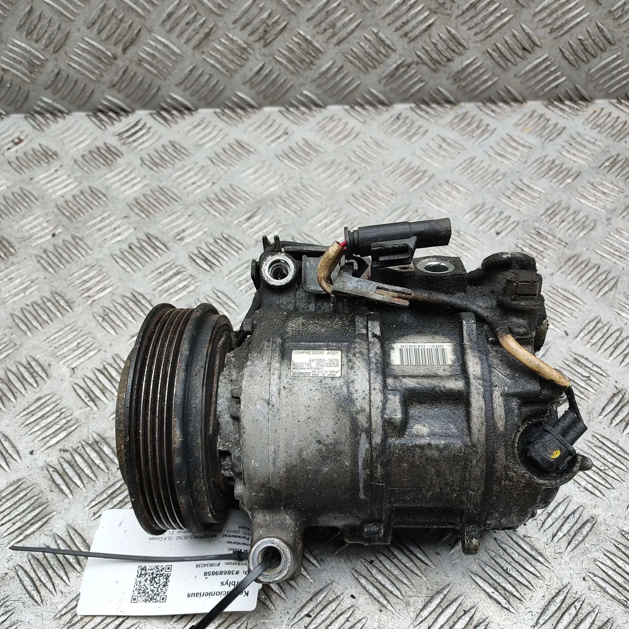 Mercedes-Benz CLA (C117) Air-conditioning compressor Air-conditioning compressor — MERCEDES BENZ CLA...
