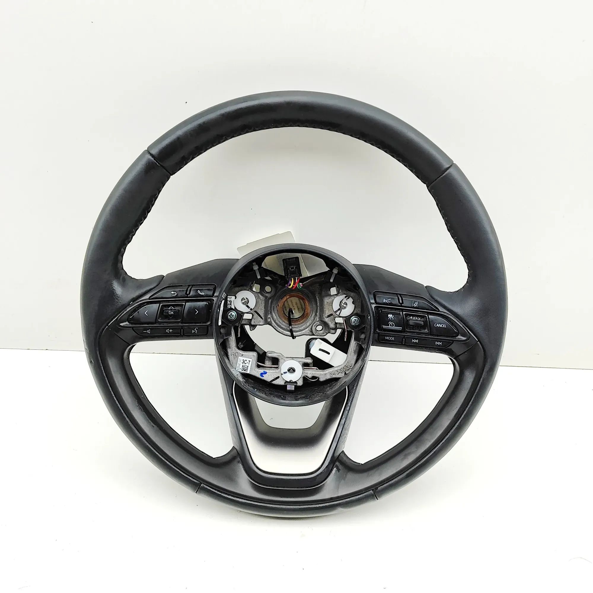 Toyota Yaris steering wheel Steering Wheel — TOYOTA YARIS (CROSS MXP_) (202...
