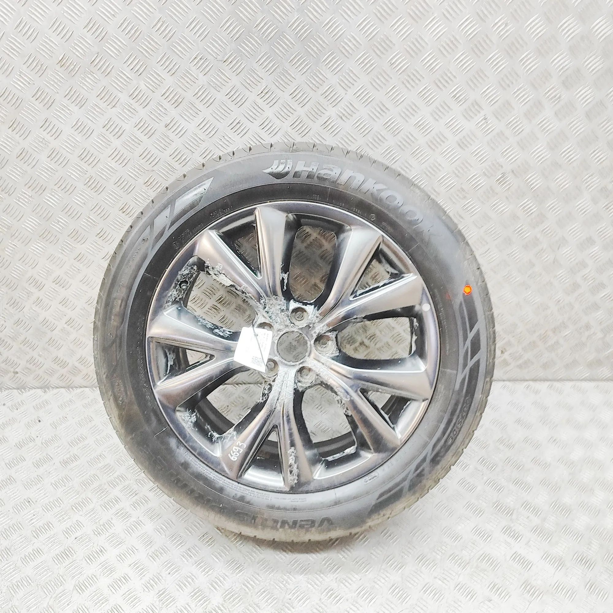 Hyundai Santa Fe Spare Wheel Space Saver Spare Wheel Space Saver — HYUNDAI SANTA (FÉ III...
