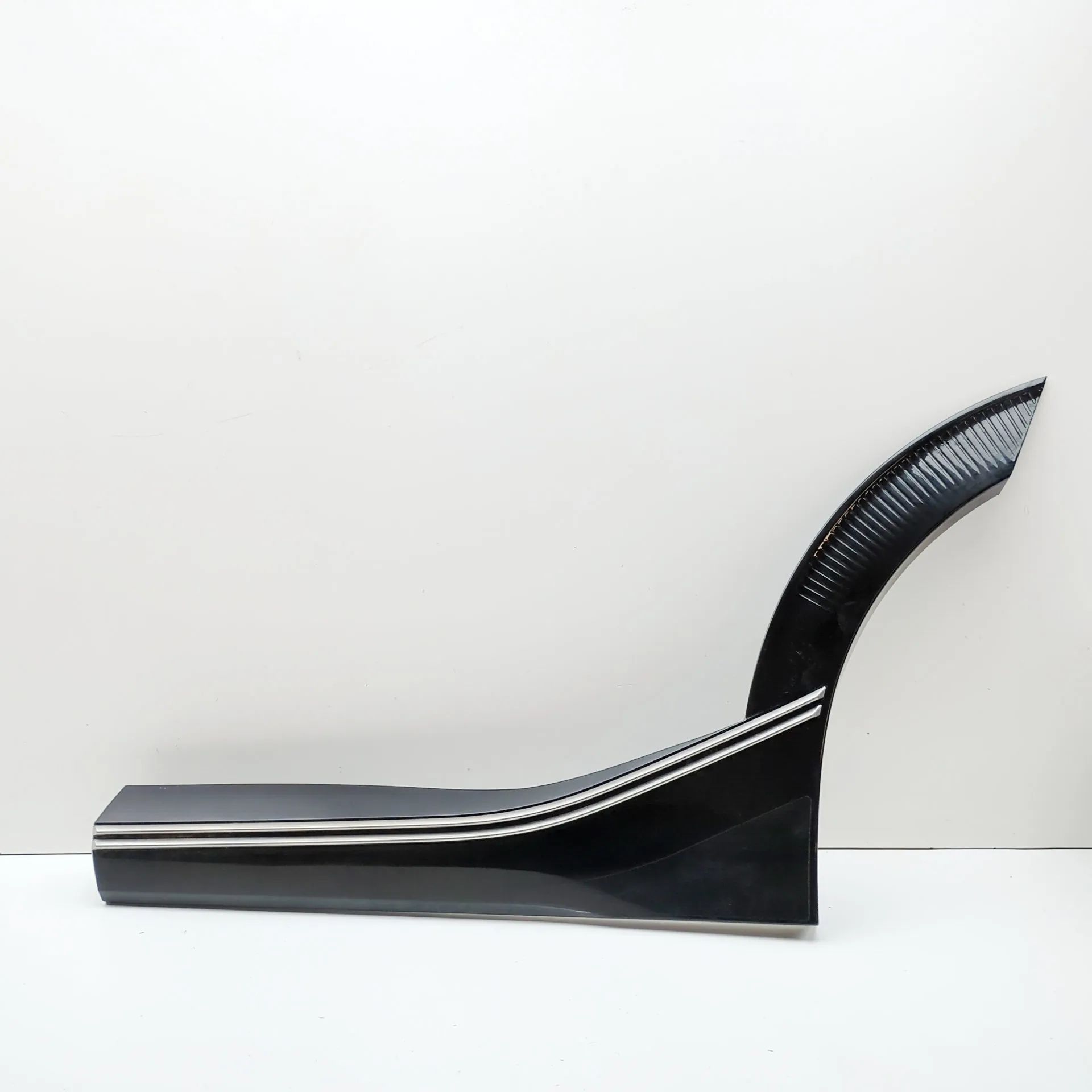 Kia EV6 Wheel arch trim — rear left Wheel arch trim — rear left — KIA EV6 (CV) (202...