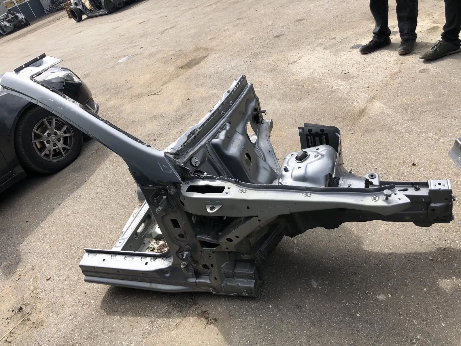 Mercedes-Benz S Coupe (C217) Front Right Quarter Panel Front right quarter panel — MERCEDES BENZ E-CLA...