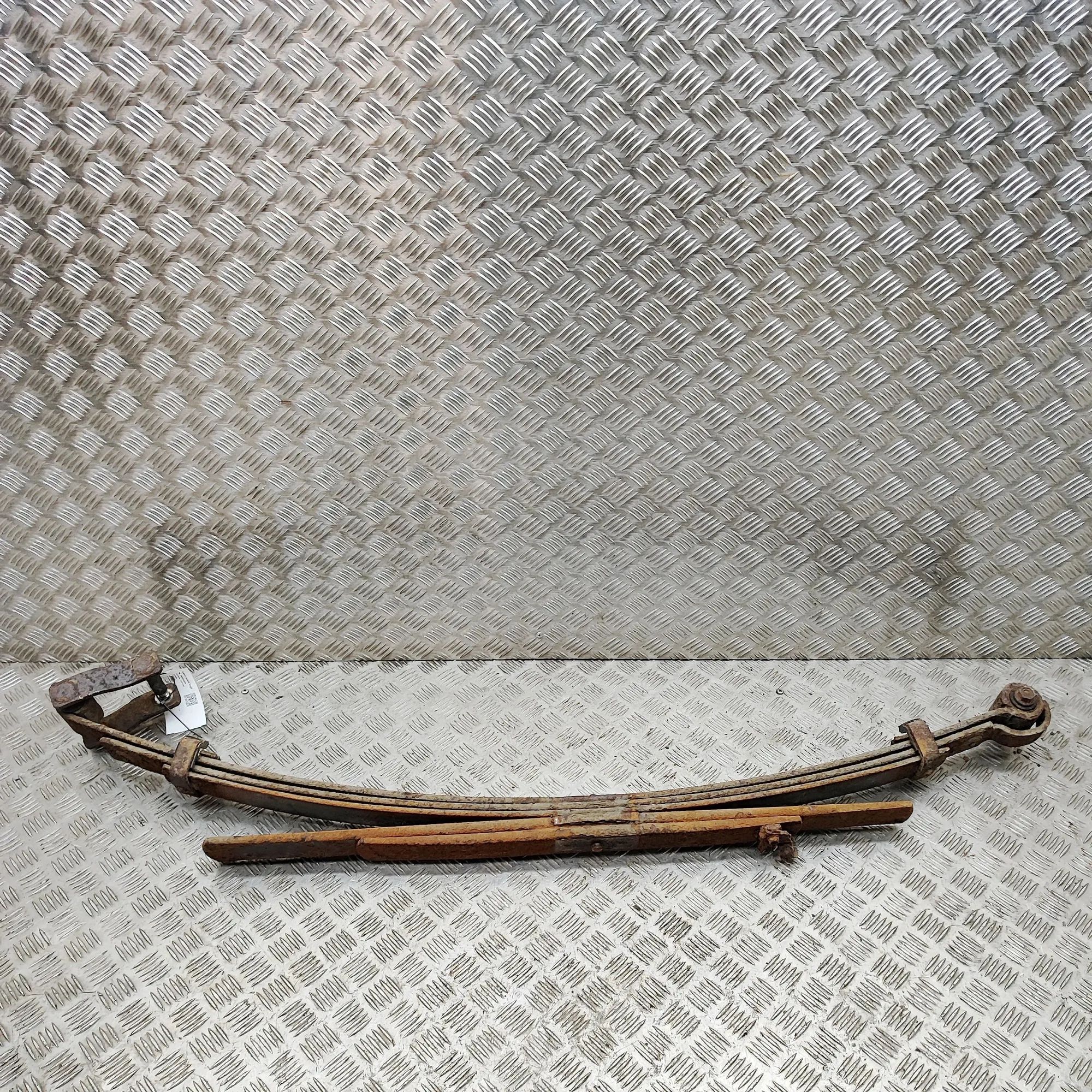 Isuzu D-Max Rear Right Leaf Spring Rear Right Leaf Spring — ISUZU D-MAX (II TFR, T...