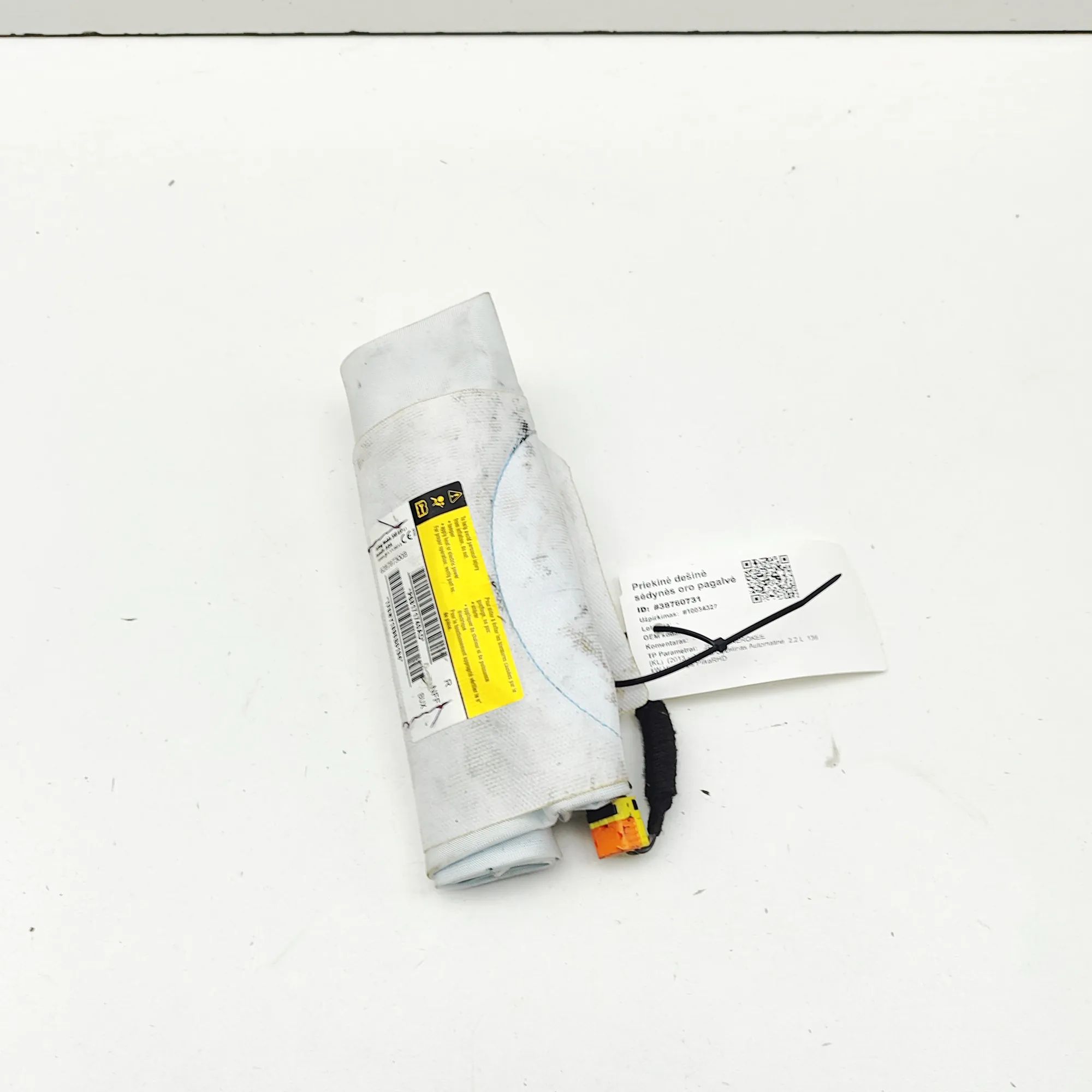 Jeep Cherokee (KL) Seat airbag (SRS) — front right Seat airbag (SRS) — front right — JEEP CHEROKEE...