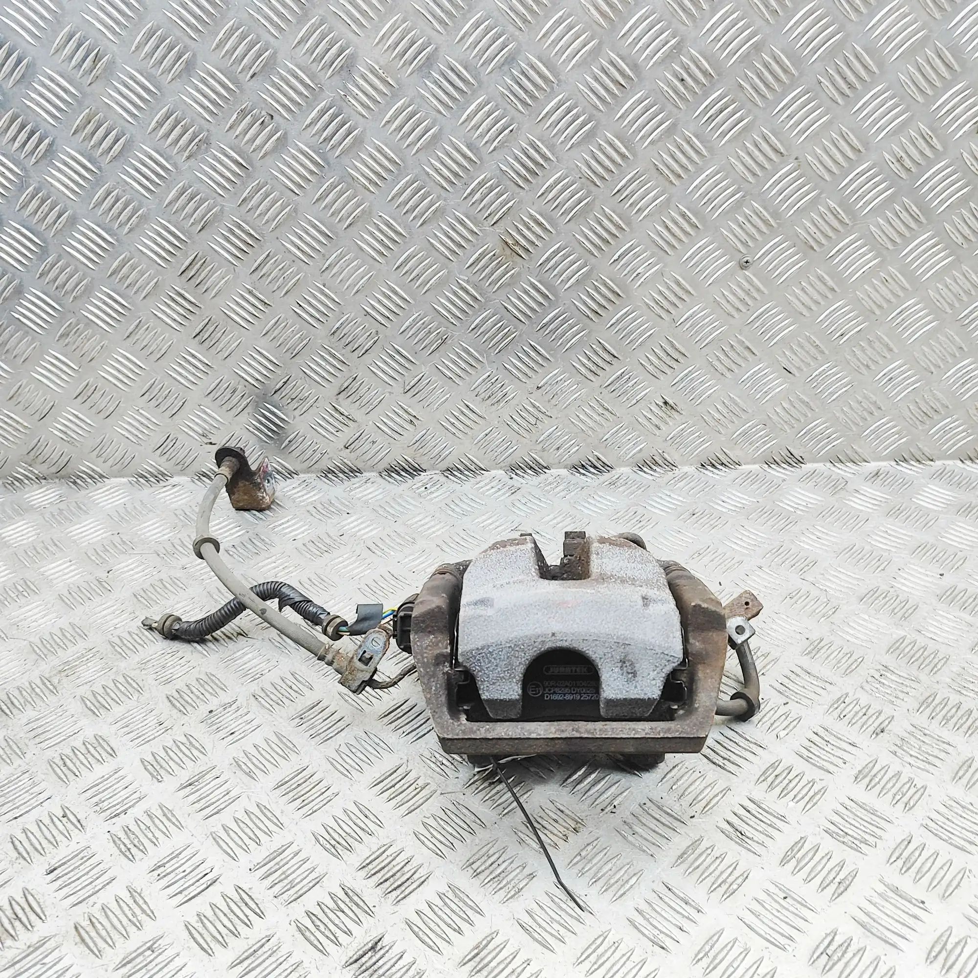 Land Rover Range Rover Sport (L494) Brake caliper — rear left Brake caliper — rear left — LAND ROVER RANGE RO...