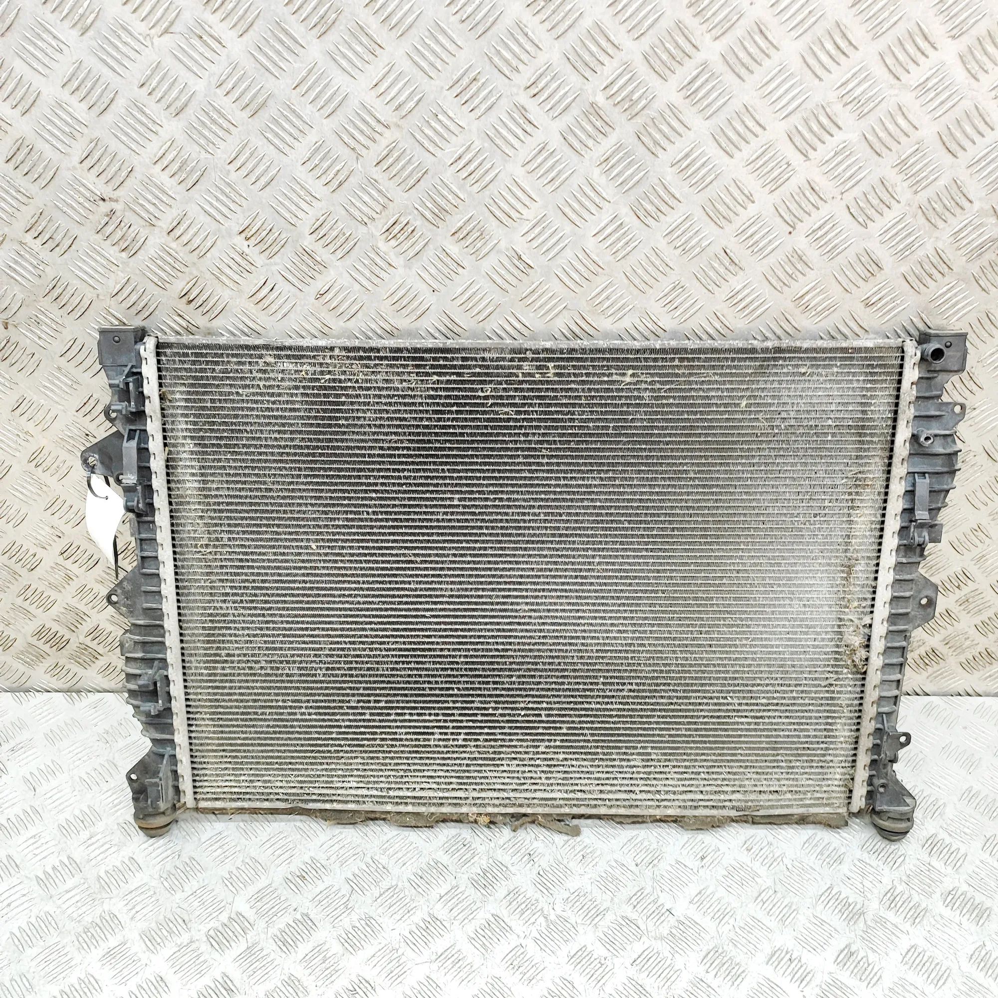 Land Rover Range Rover Evoque Cooling Radiator Cooling Radiator — LAND ROVER RANGE ROVER EVOQU...