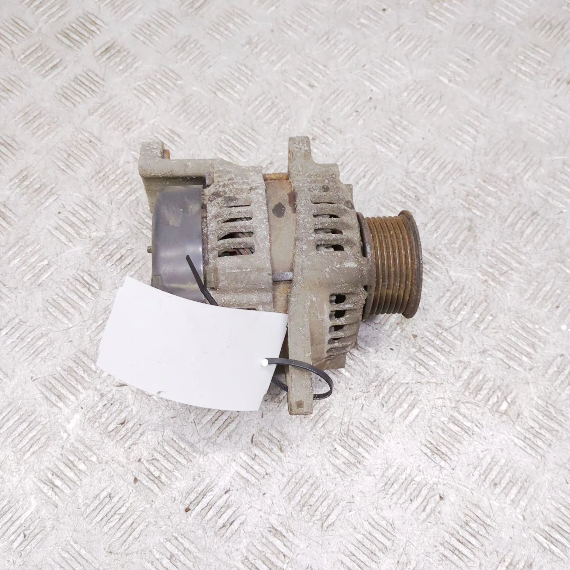 Isuzu D-Max Alternator Alternator — ISUZU D-MAX (II TFR, TFS) (2012-.....