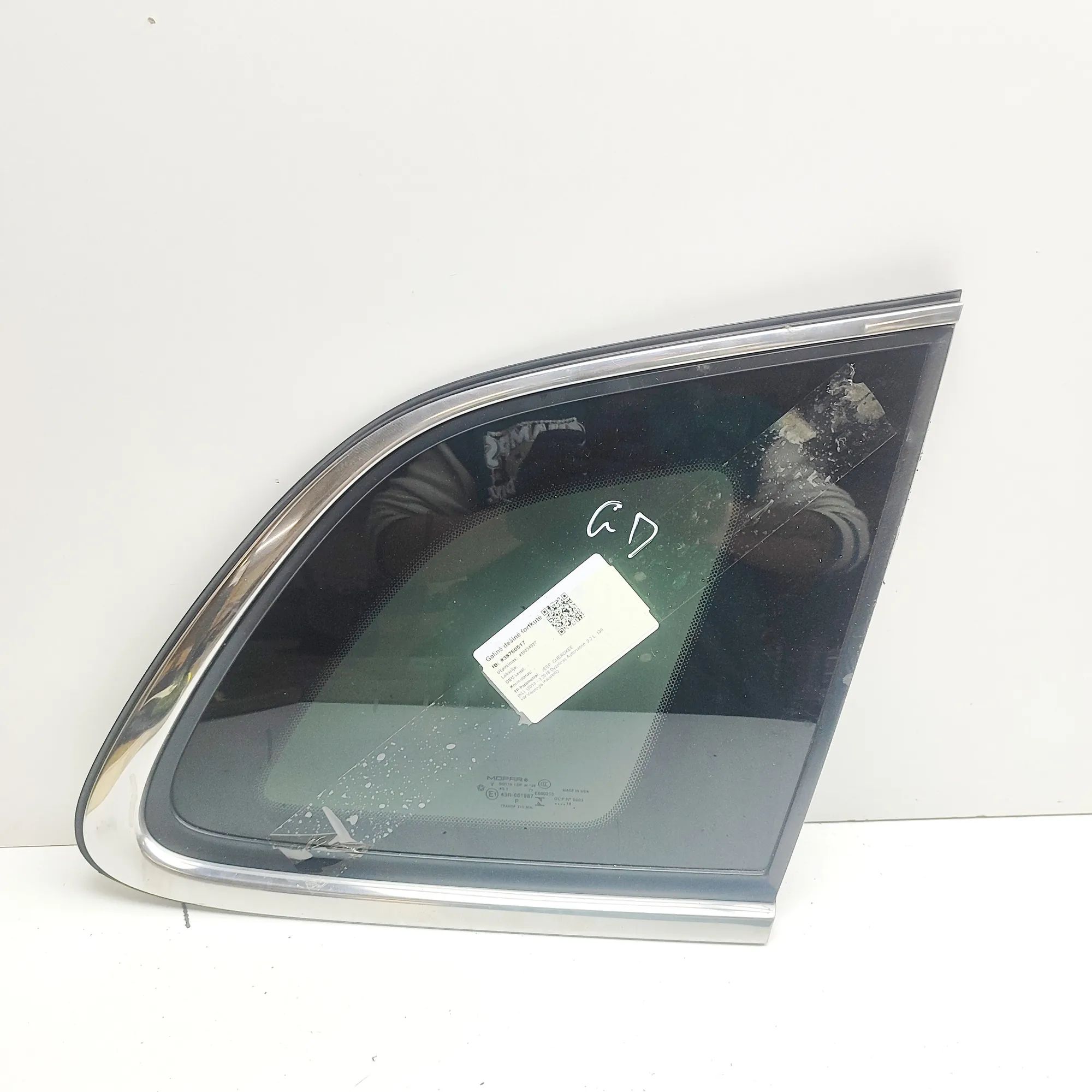 Jeep Cherokee (KL) Rear Right Quarter Window Rear Right Quarter Window — JEEP CHEROKEE (KL) ...