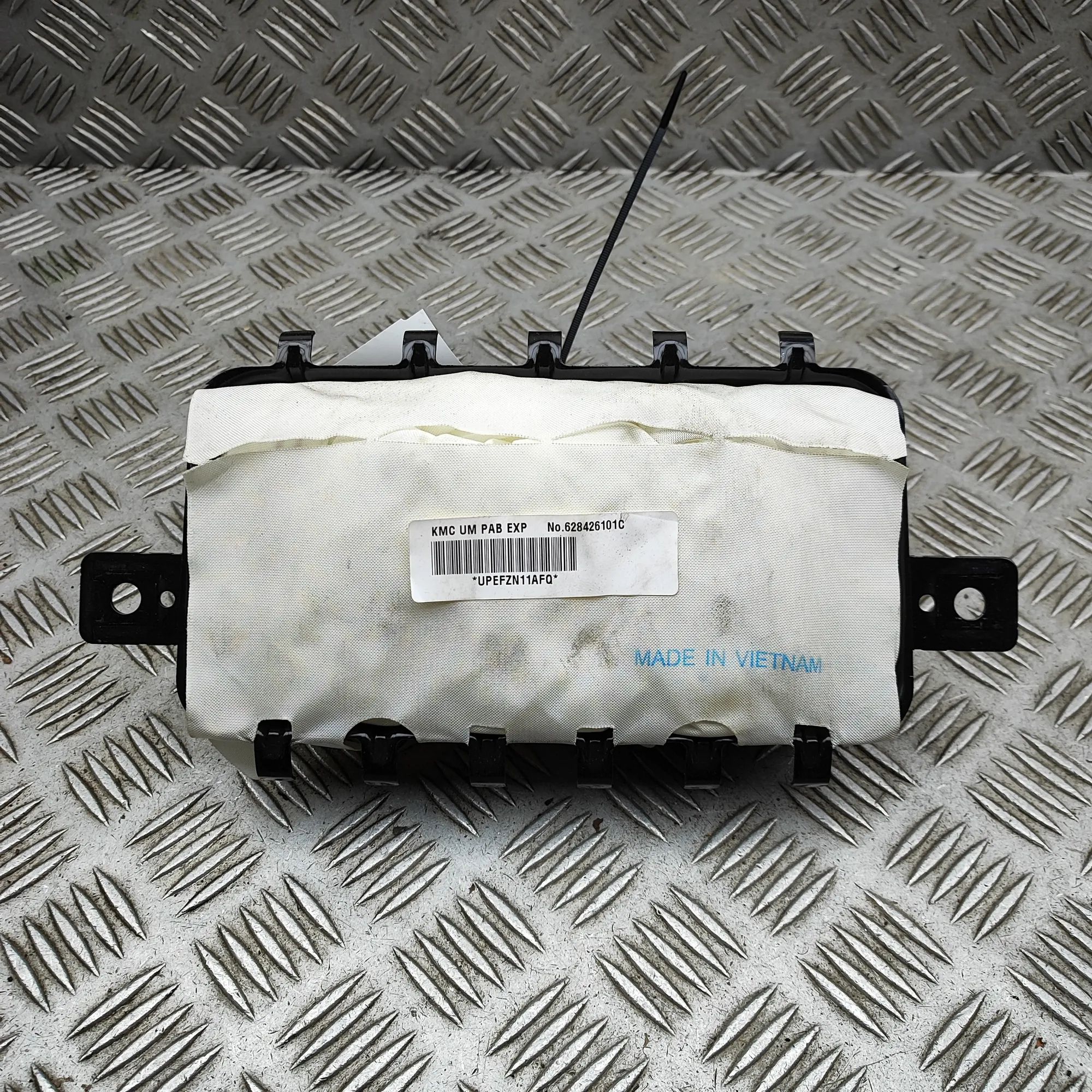Kia Sorento Dashboard Safety Bag SRS Dashboard Safety Bag SRS — KIA SORENTO (III UM)...
