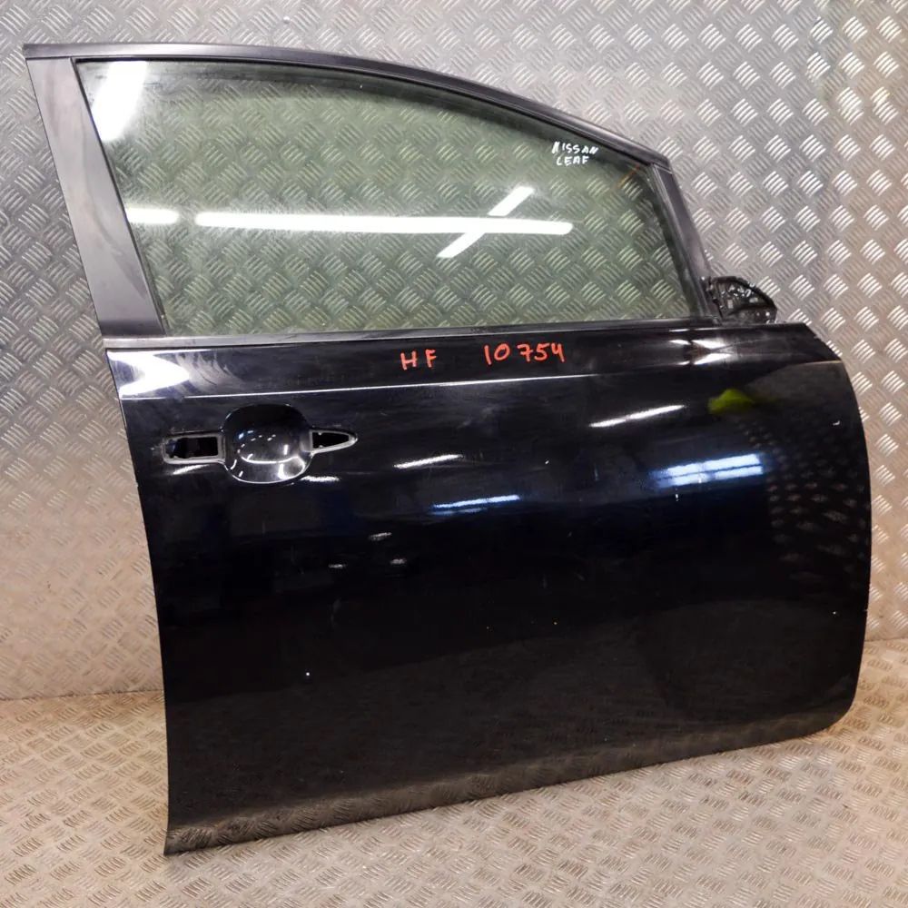 Nissan Leaf Door — front right Door — front right — NISSAN LEAF (ZE0) (2010-.....