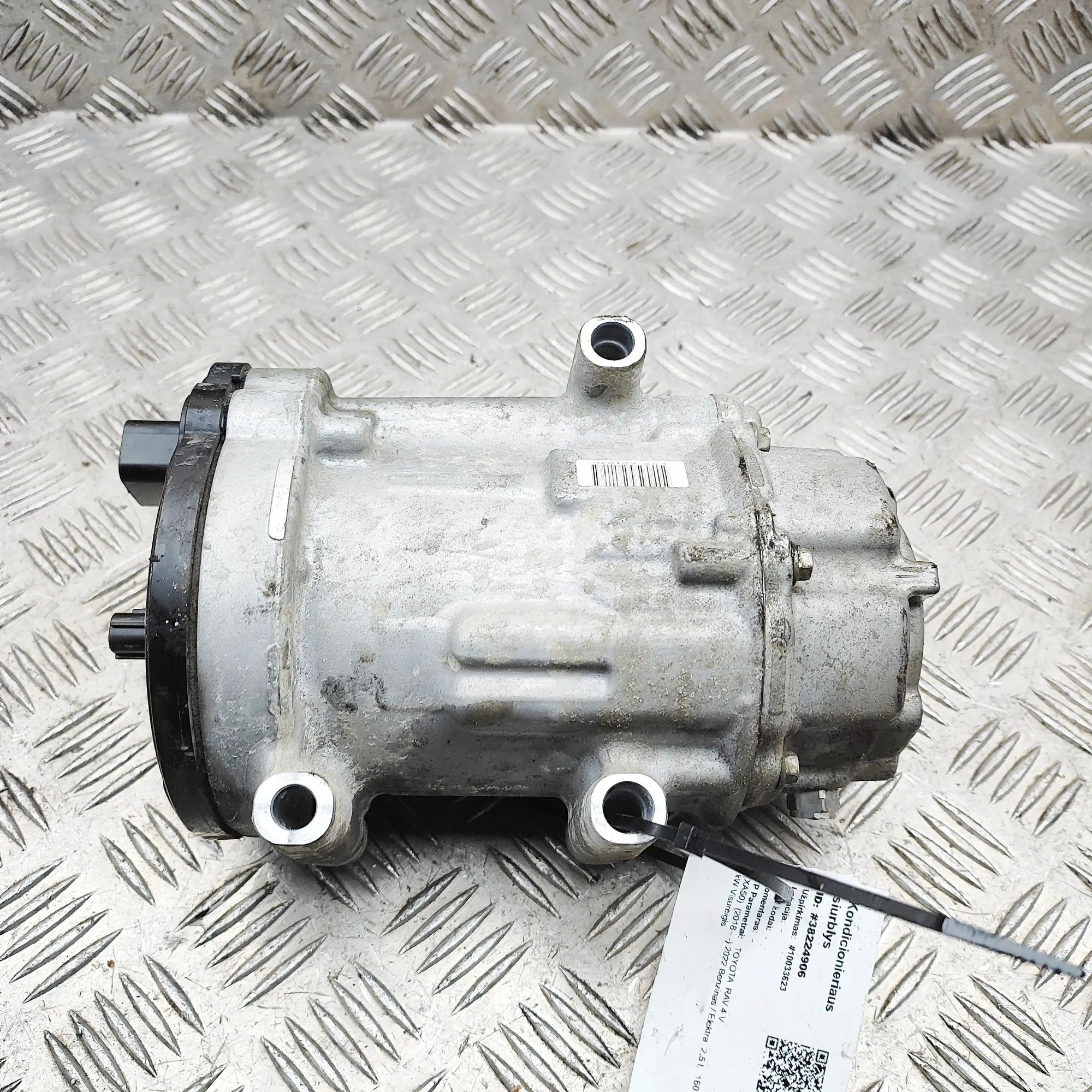 Toyota RAV4 (XA50) Air-conditioning compressor Air-conditioning compressor — TOYOTA RAV (4 V X...