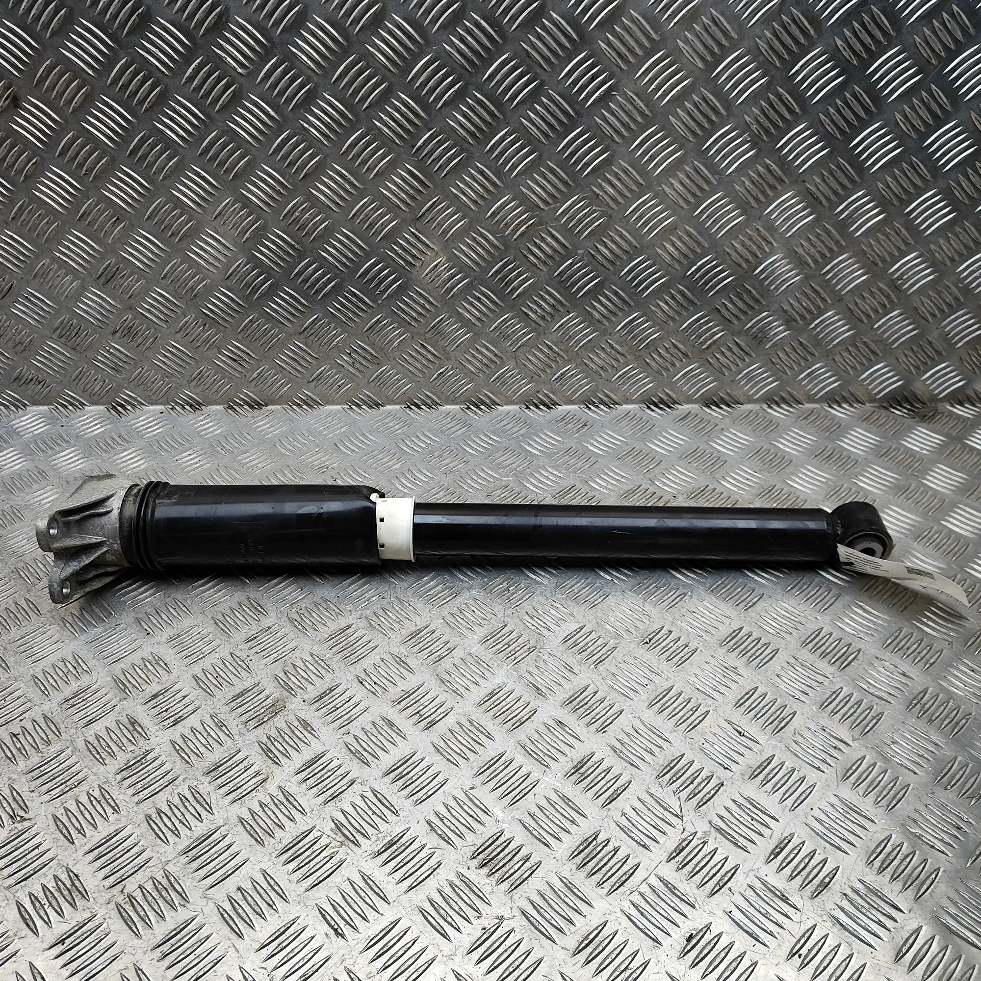 Mini Countryman (U25) Shock absorber — rear left Shock absorber — rear left — MINI COUNTRYMAN (U...