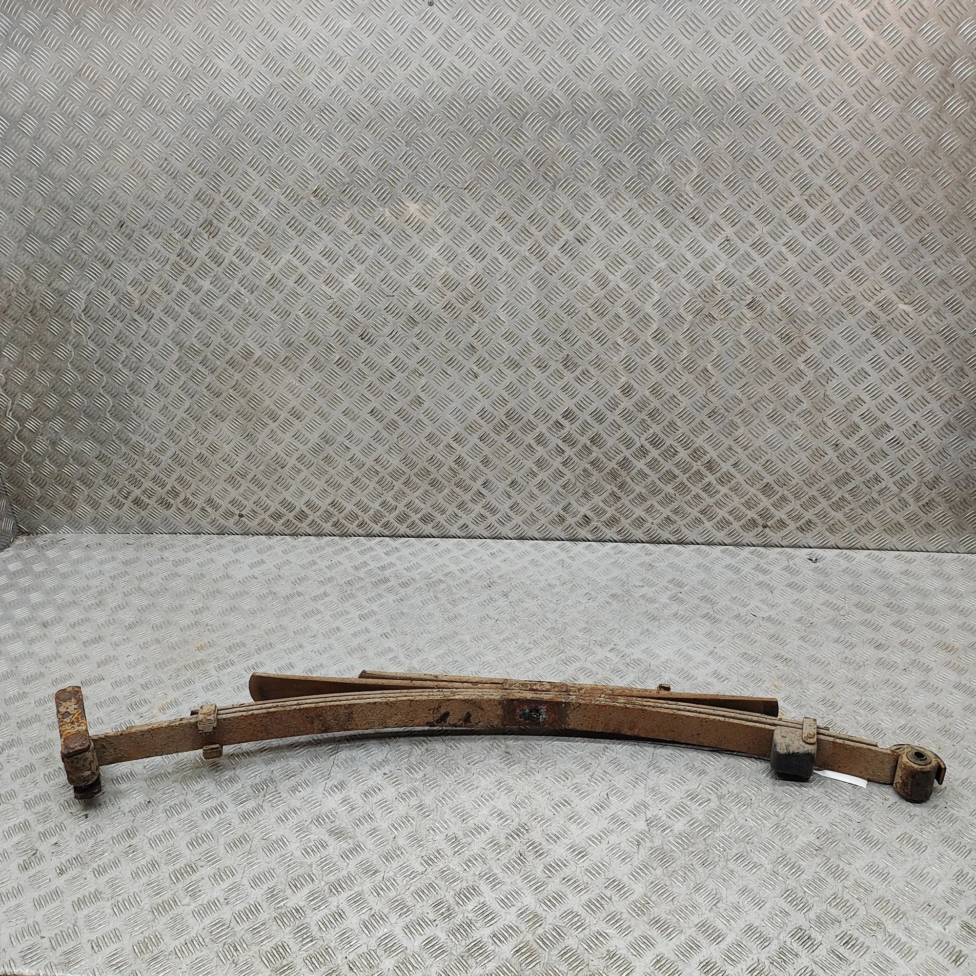 Isuzu D-Max Rear Right Leaf Spring Rear Right Leaf Spring — ISUZU D-MAX (II TFR, T...