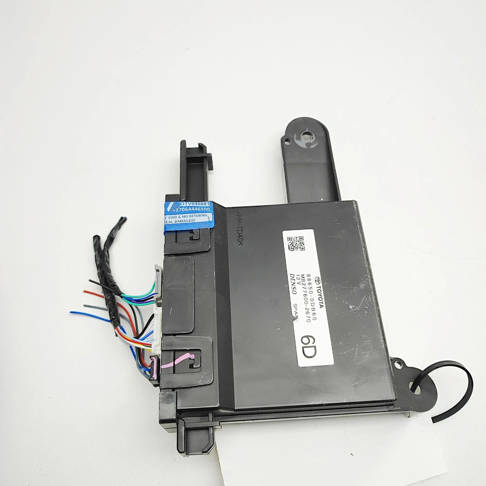 Toyota Yaris Climate control unit Climate control unit — TOYOTA YARIS (CROSS MXP_...