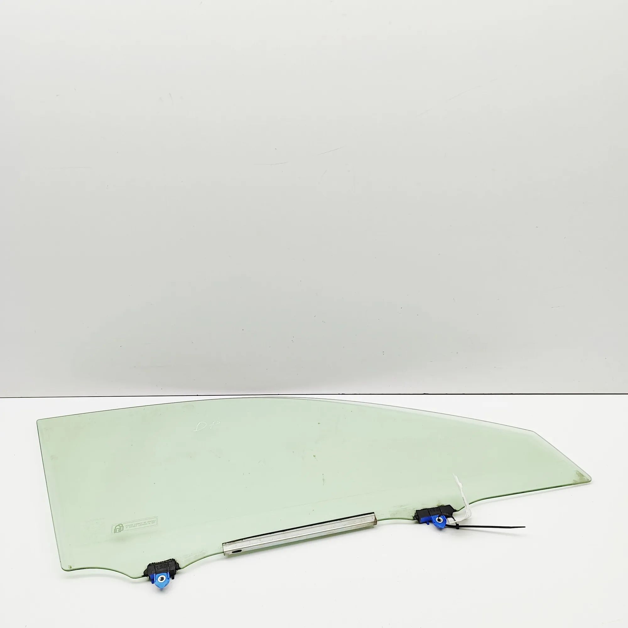 Lexus GS Front Right Door Window Front Right Door Window — LEXUS GS (_L1_) (2011...