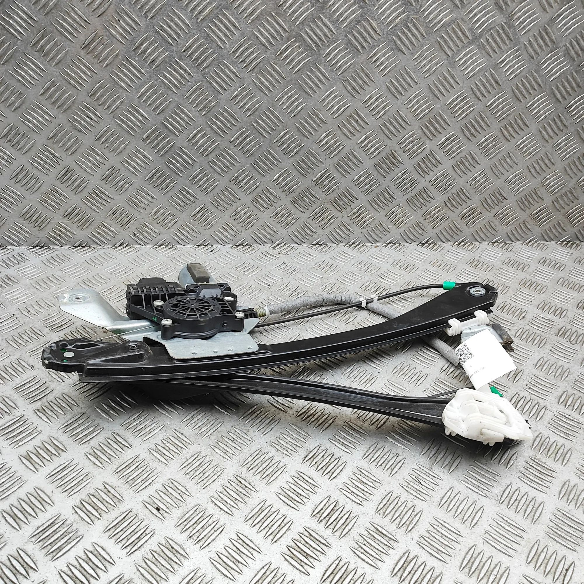 Jaguar XJ Rear Left Door Window Regulator Rear Left Door Window Regulator — JAGUAR XJ (X3...