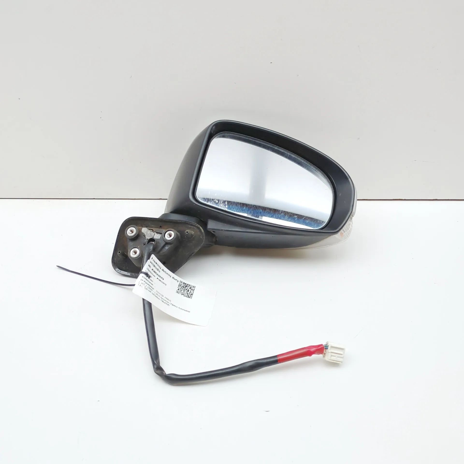 Toyota Prius+ Right Side Wing Mirror Right Side Wing Mirror — TOYOTA PRIUS (_W3_) (2...
