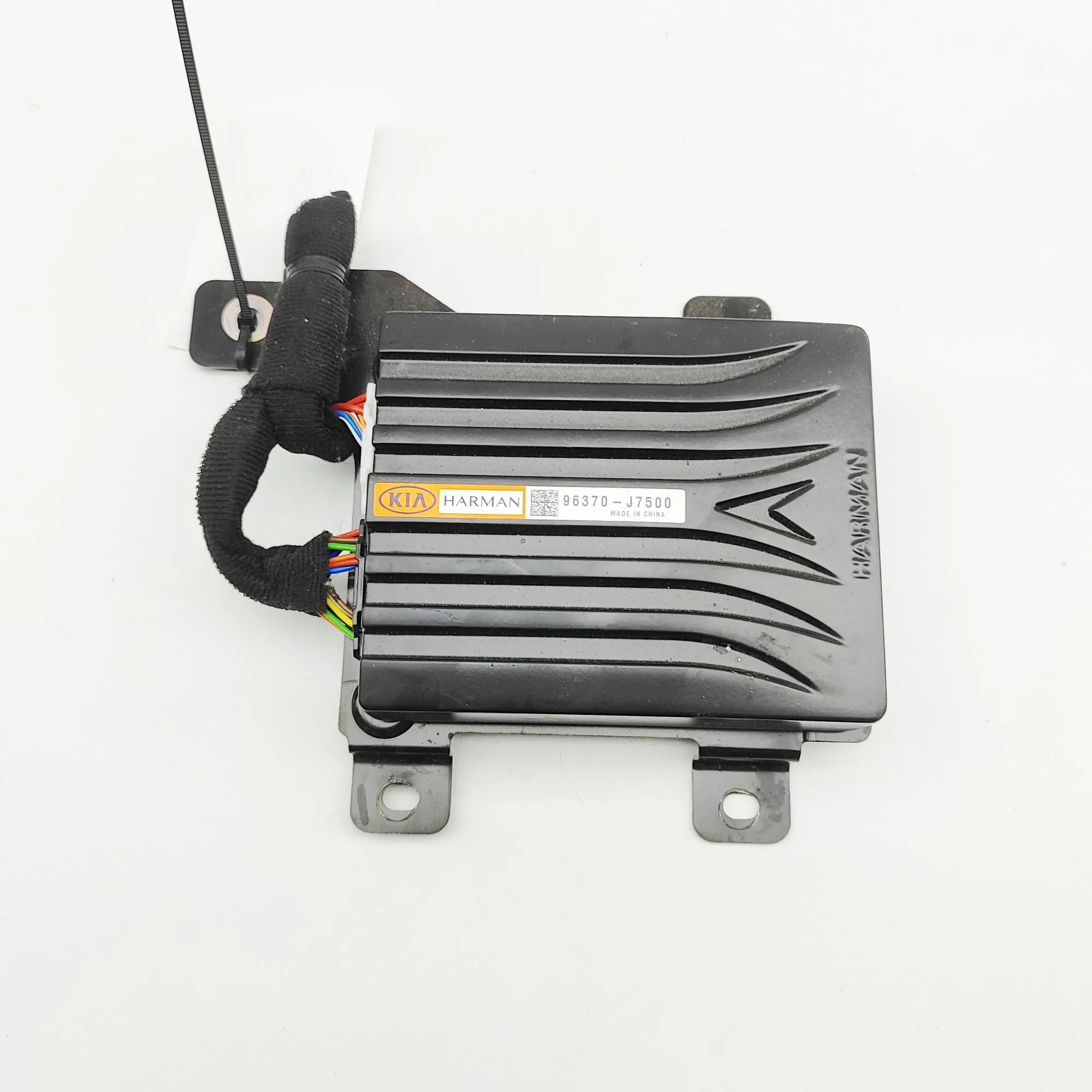 Kia Ceed (CD) Sound amplifier Sound amplifier — KIA XCEED (CD) (2020-...) — 9...