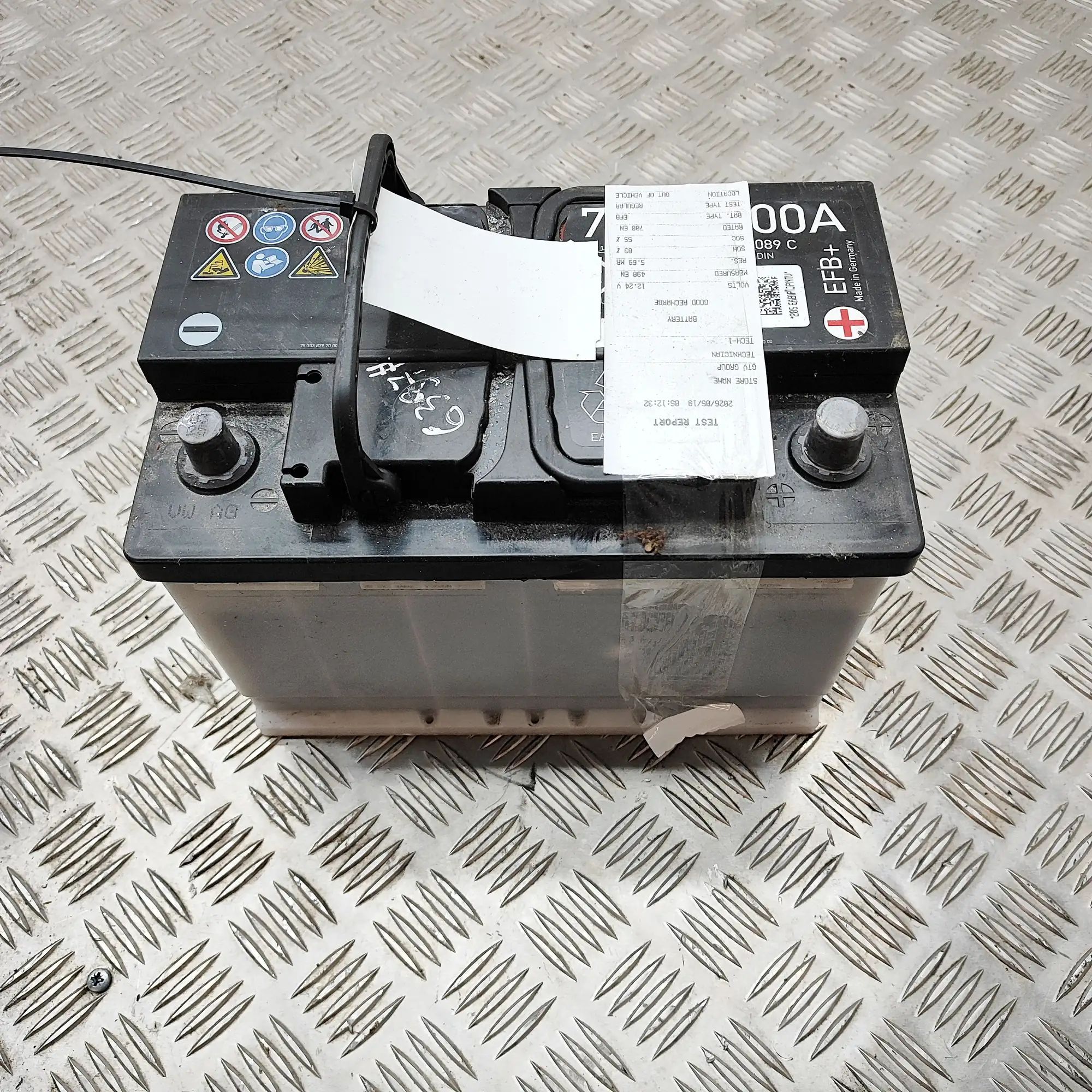 Audi Q3 (F3) akku Battery — AUDI Q3 (F3) (2018-...) — 5QS915089C
...