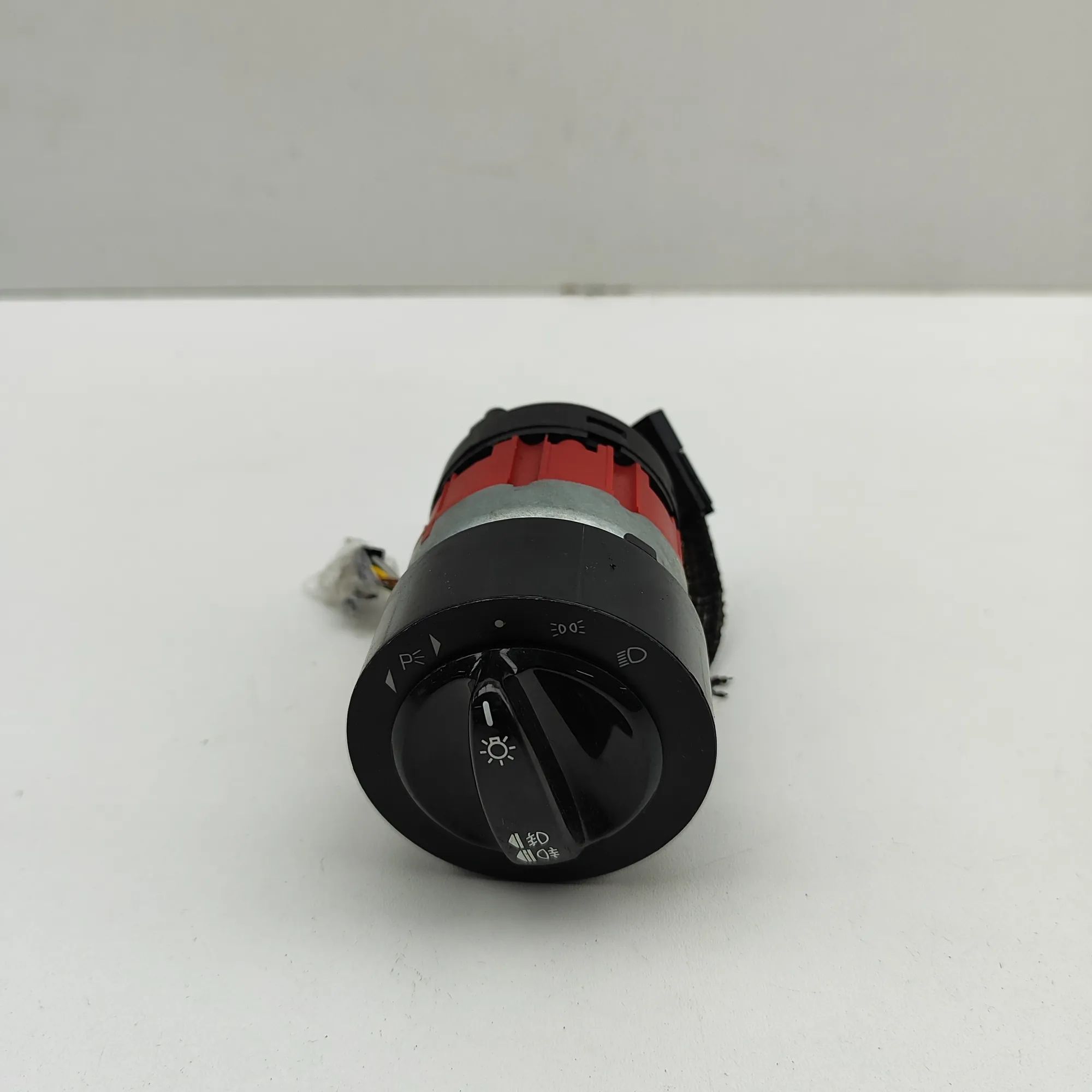 Porsche 911 (996) Headlight Switch Control Unit Headlight Switch Control Unit — PORSCHE 911 (Ca...