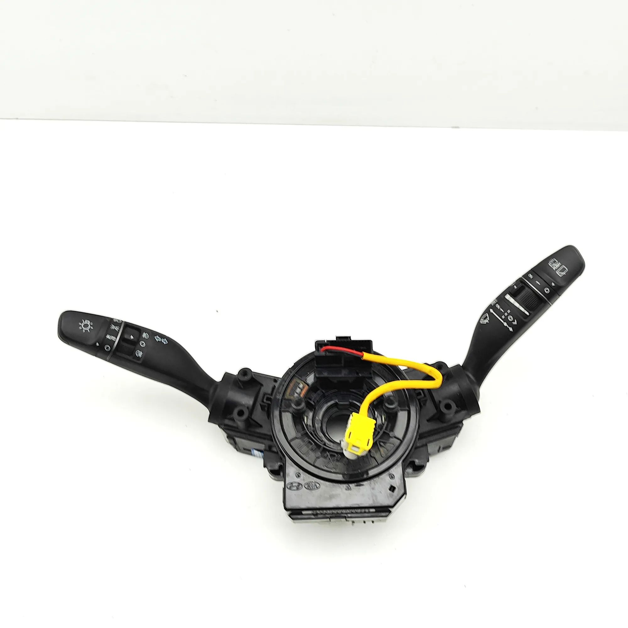 Hyundai Tucson Indicator Wiper Stalk Switch Indicator Wiper Stalk Switch — HYUNDAI TUCSON (...
