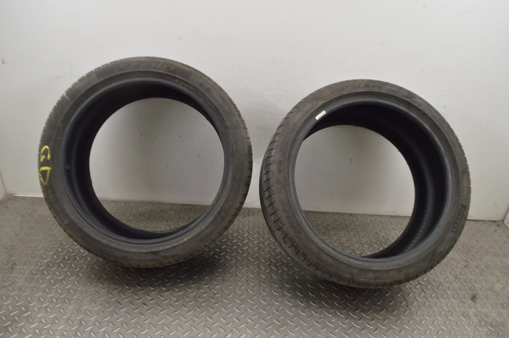 BMW 5 (F10 / F11) Tyre Kit Tyre Kit — BMW 5 SERIES (F10) (2009-2016) — 275...