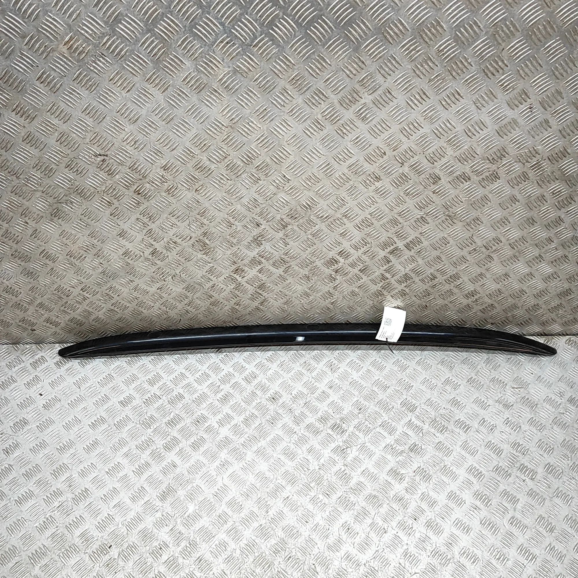 Kia Ceed (CD) Right Side Roof Rail Right Side Roof Rail — KIA XCEED (CD) (2020-......